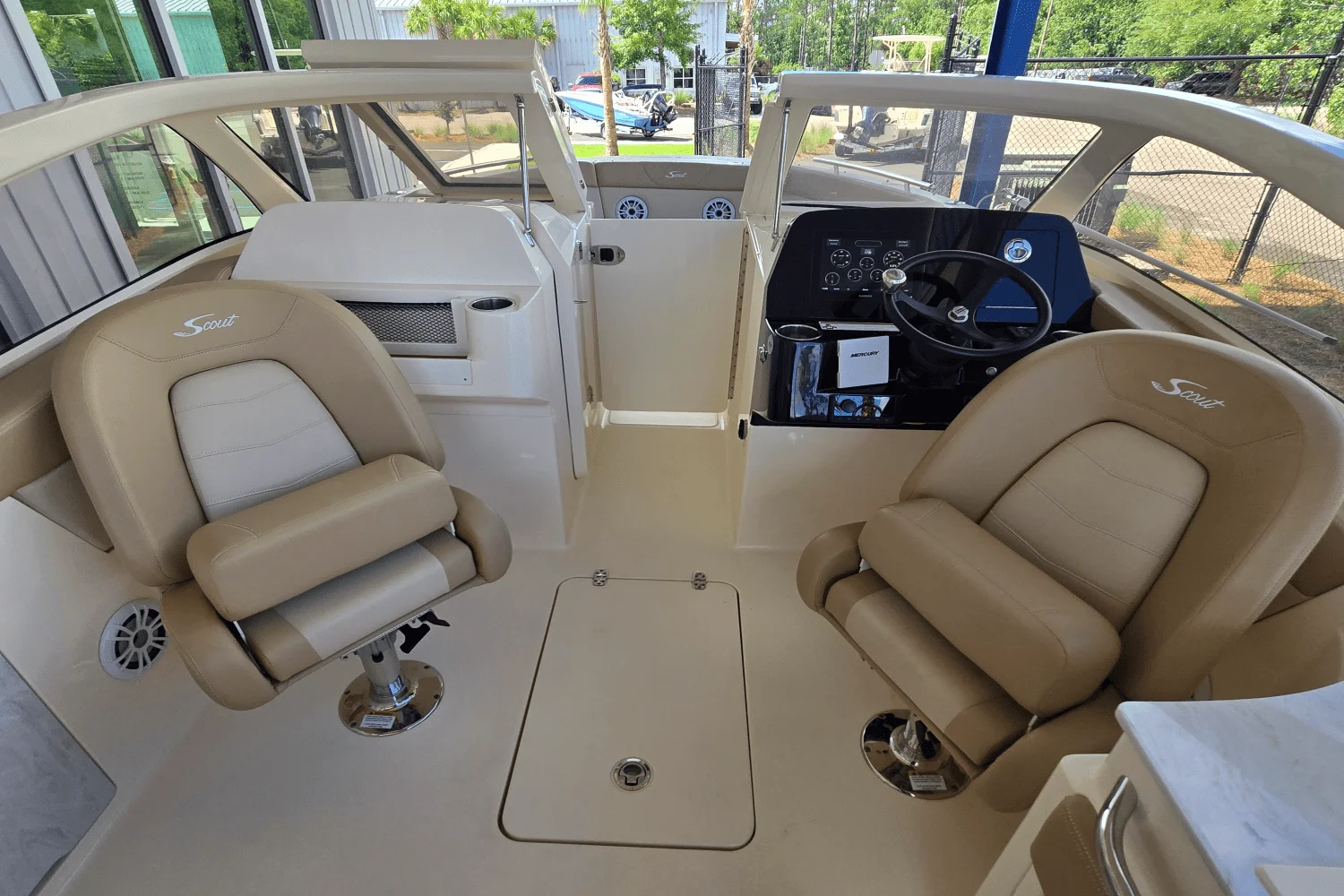 2022 Scout 240 DORADO Image Thumbnail #13