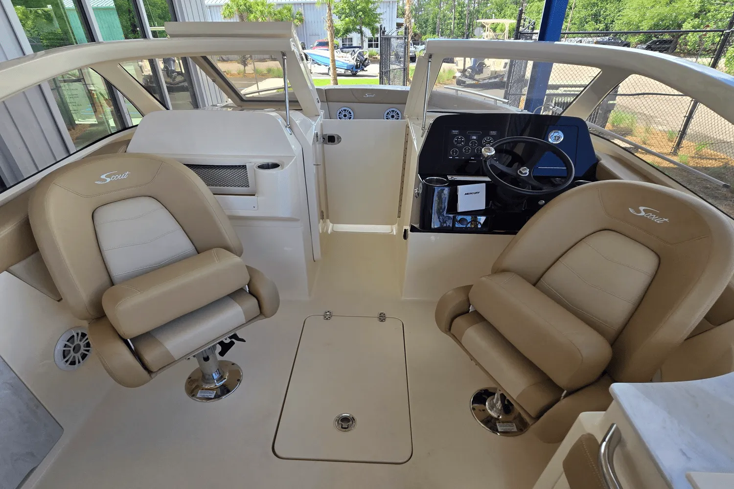 2022 Scout 240 DORADO Image Thumbnail #13