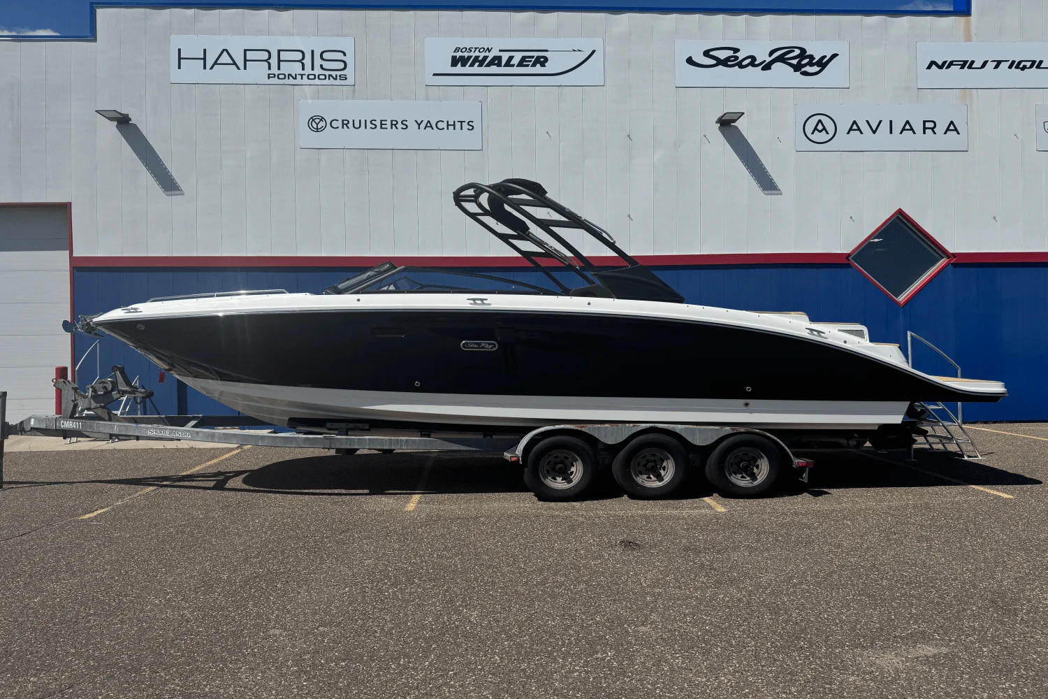 2026 Sea Ray SDX 290 Image Thumbnail #2