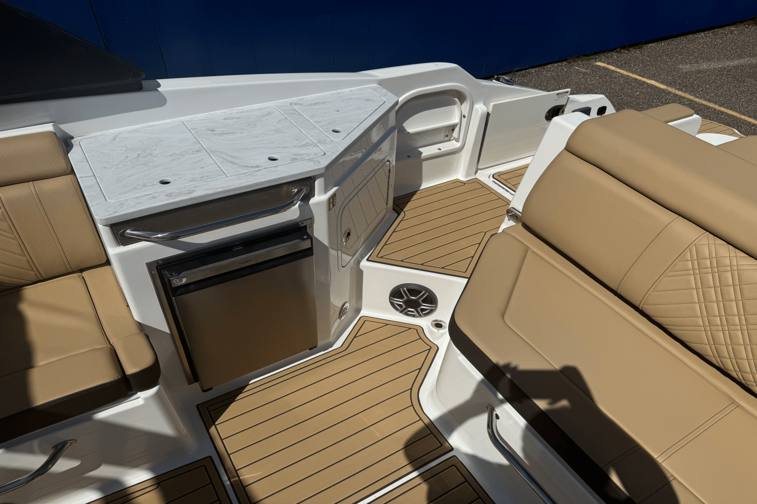 2026 Sea Ray SDX 290 Image Thumbnail #17