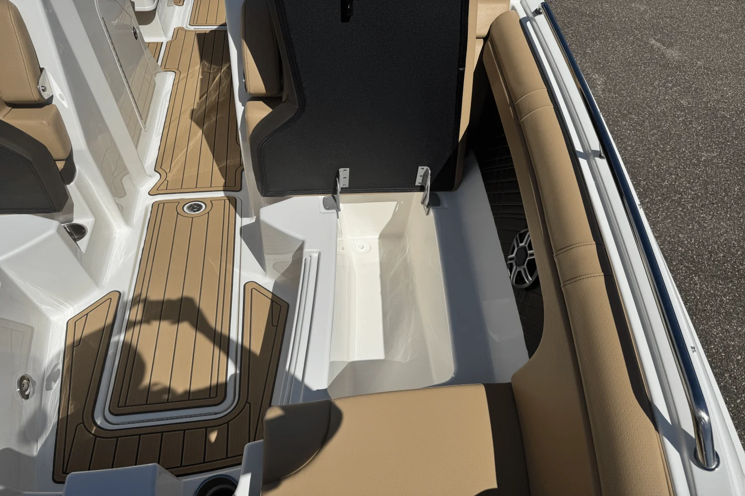 2026 Sea Ray SDX 290 Image Thumbnail #60