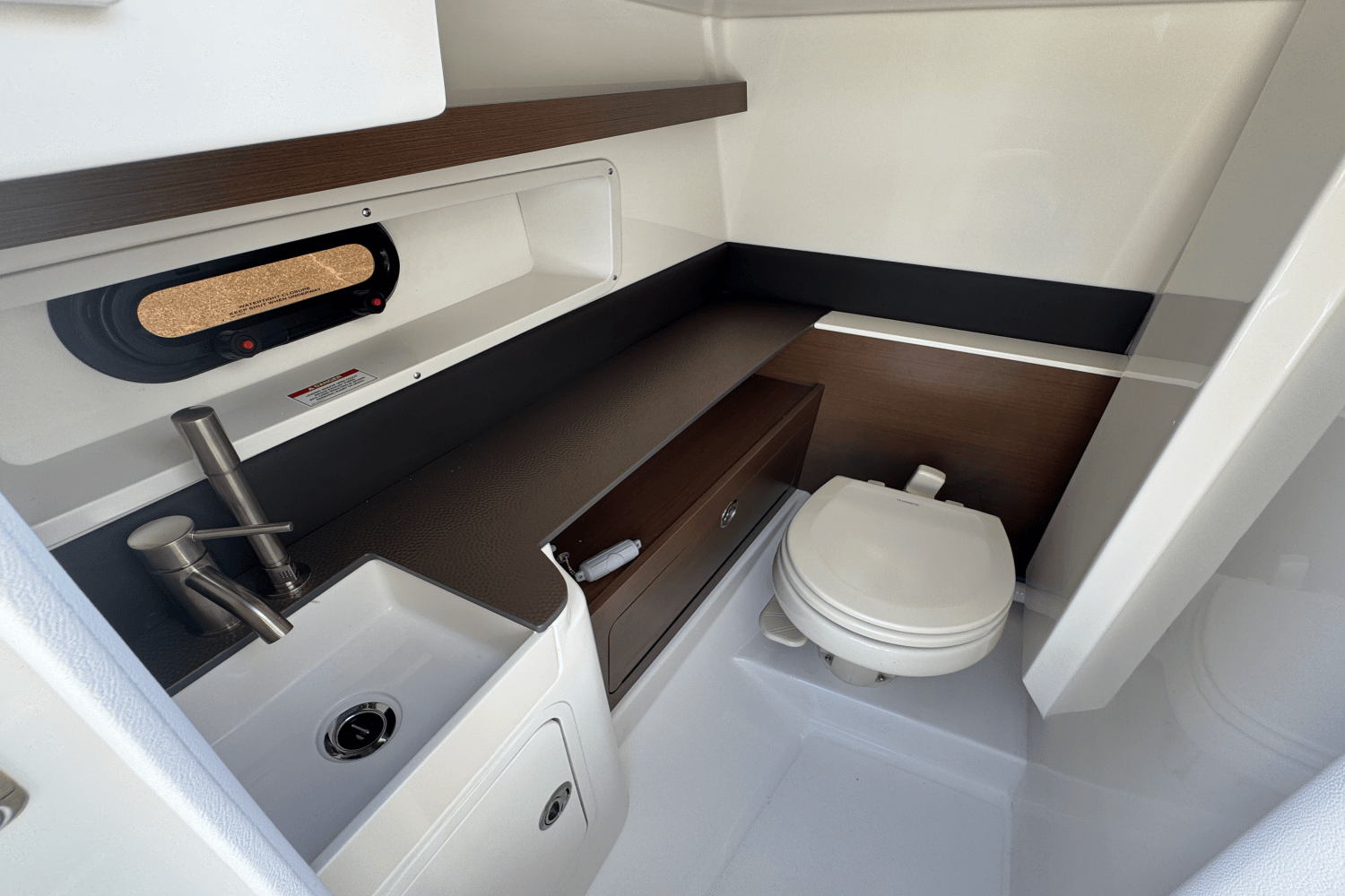 2026 Sea Ray SDX 290 Image Thumbnail #33