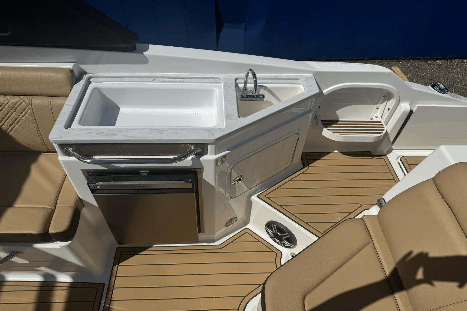 2026 Sea Ray SDX 290 Image Thumbnail #18
