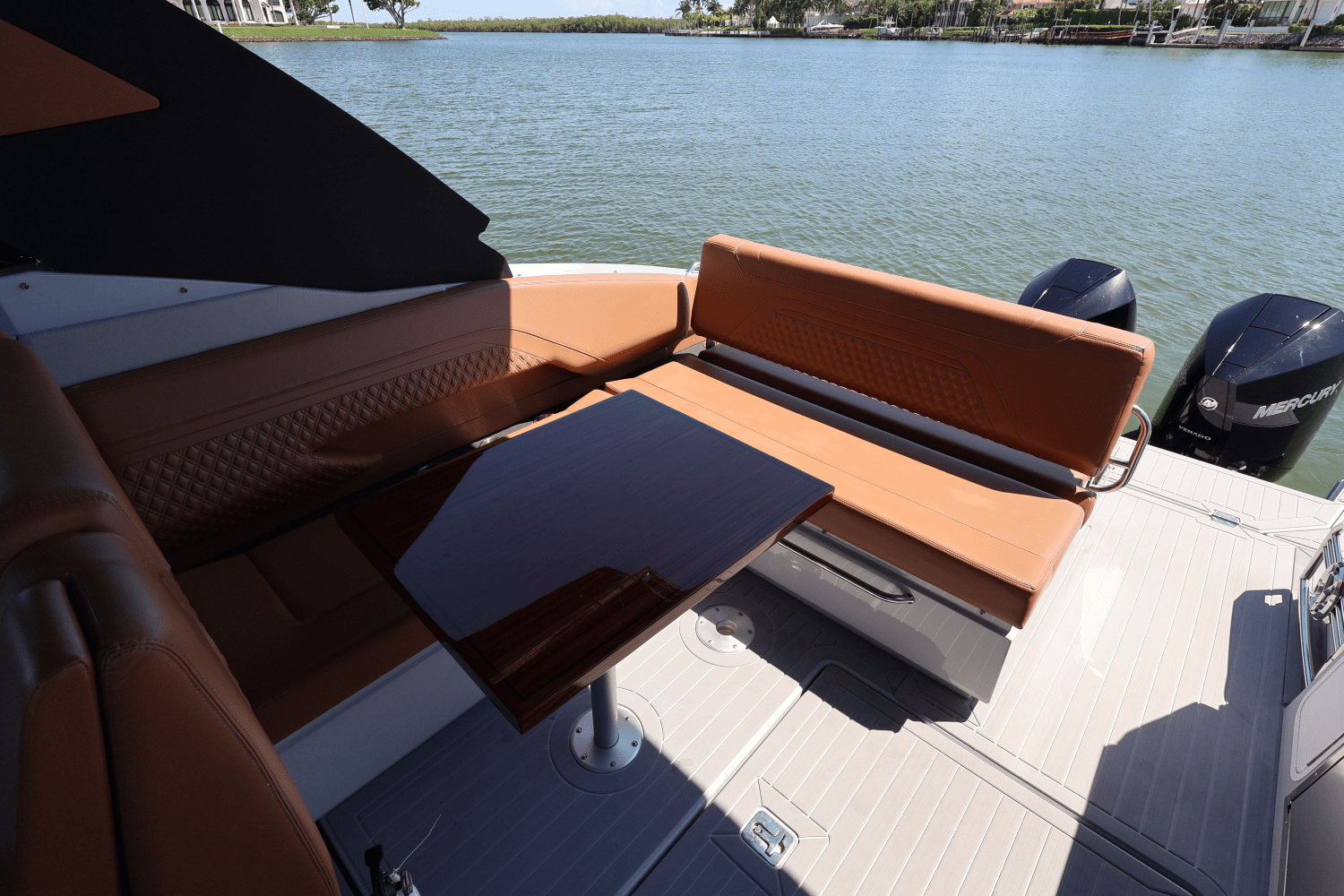 2024 Cruisers Yachts 34 GLS South Beach Outboard Image Thumbnail #26