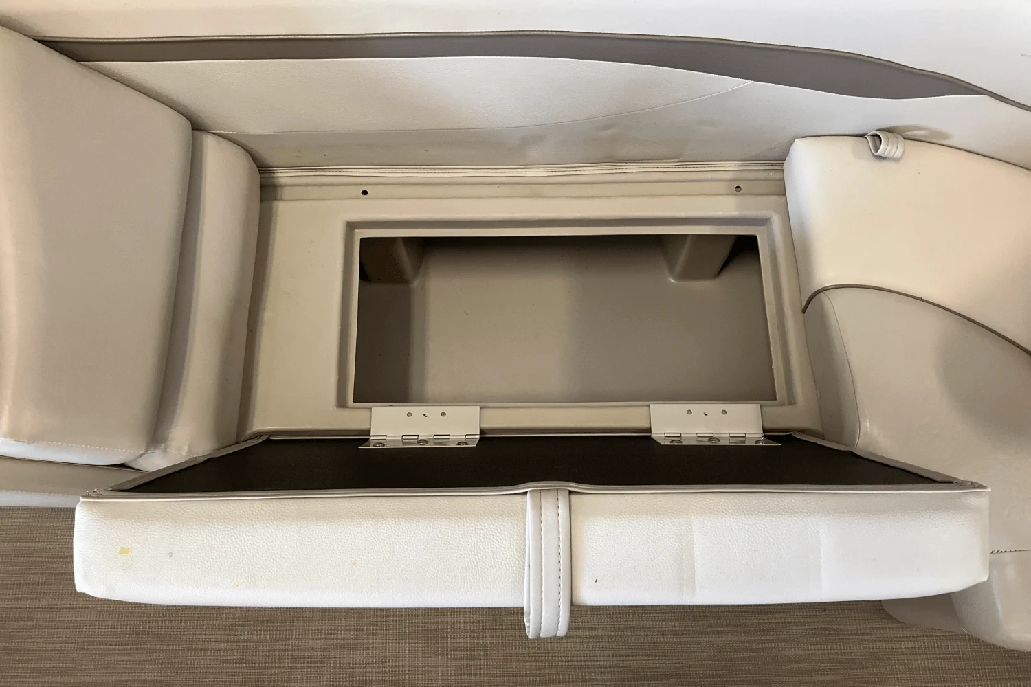 2017 Bennington 22SSRX Image Thumbnail #21