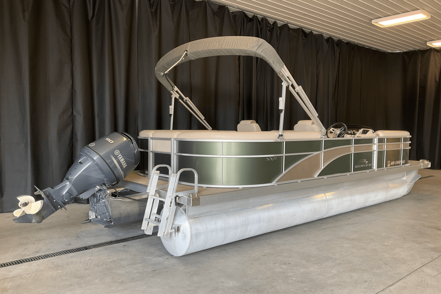 2017 Bennington 22SSRX Image Thumbnail #4