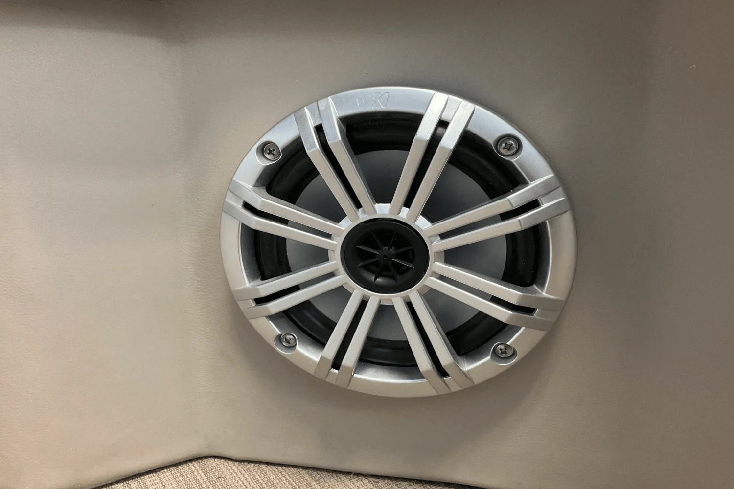 2017 Bennington 22SSRX Image Thumbnail #25