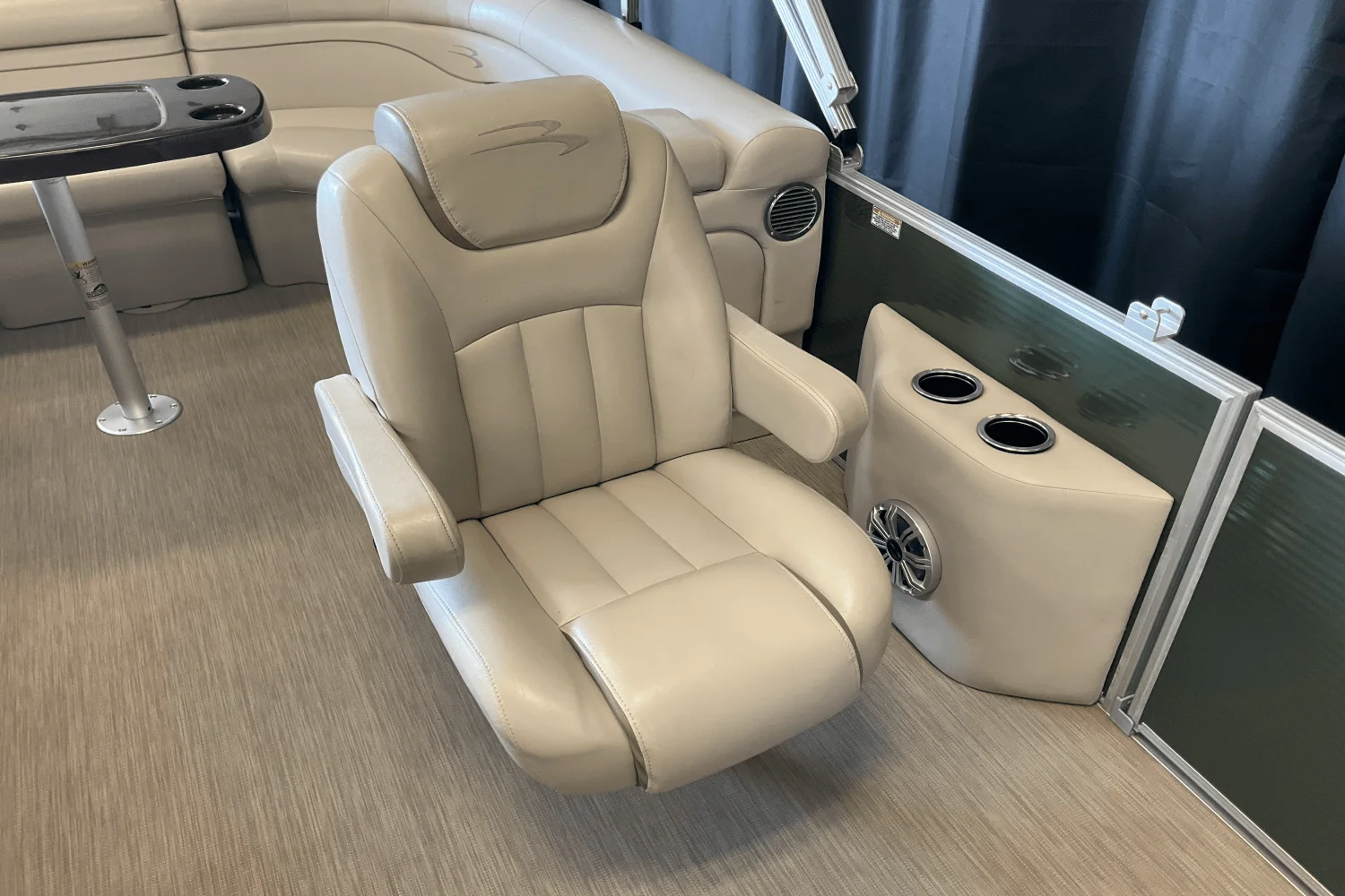 2017 Bennington 22SSRX Image Thumbnail #28