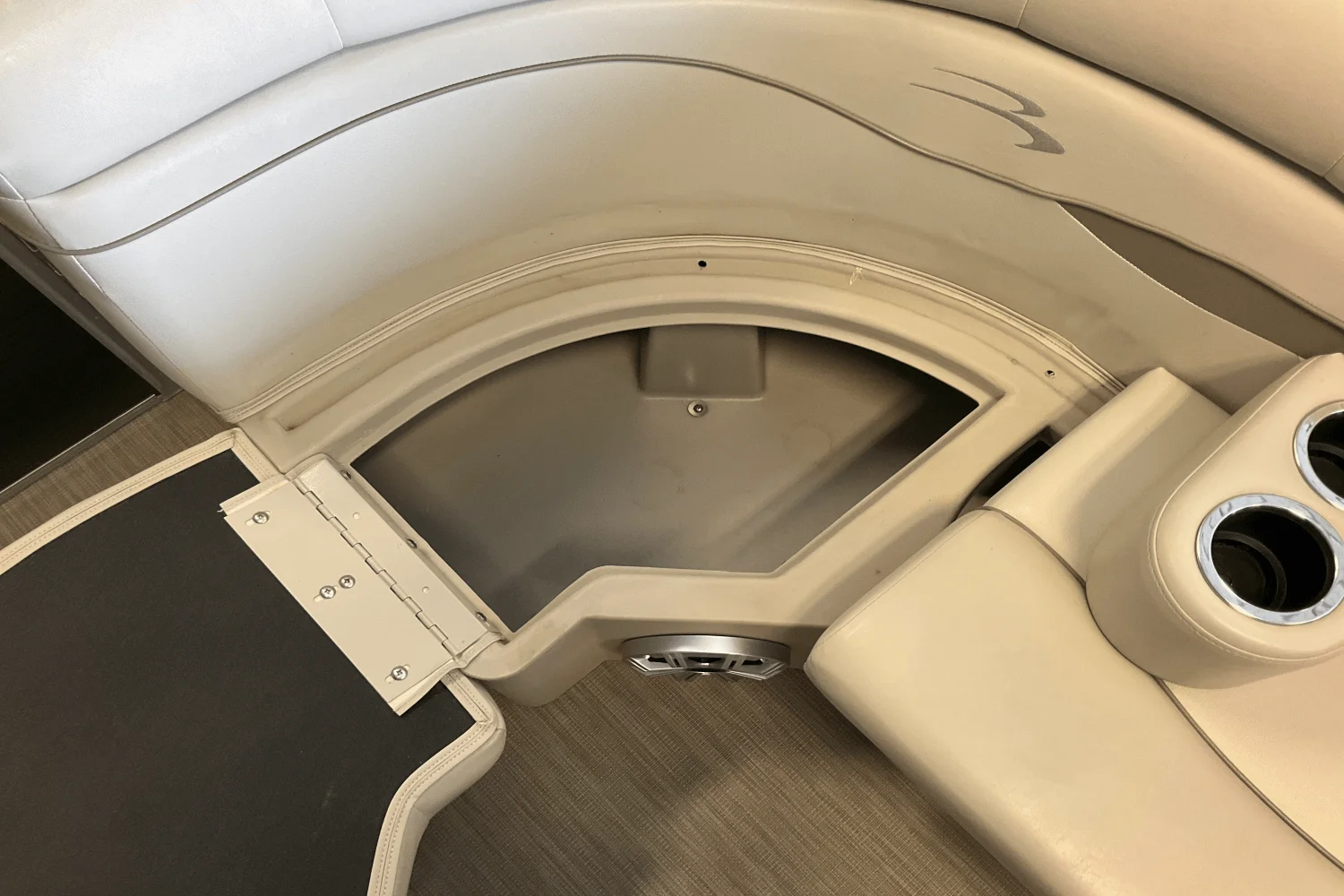 2017 Bennington 22SSRX Image Thumbnail #17