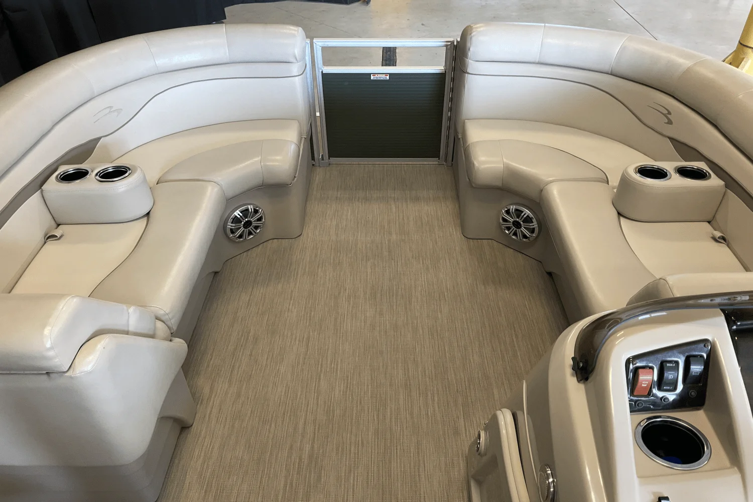 2017 Bennington 22SSRX Image Thumbnail #15