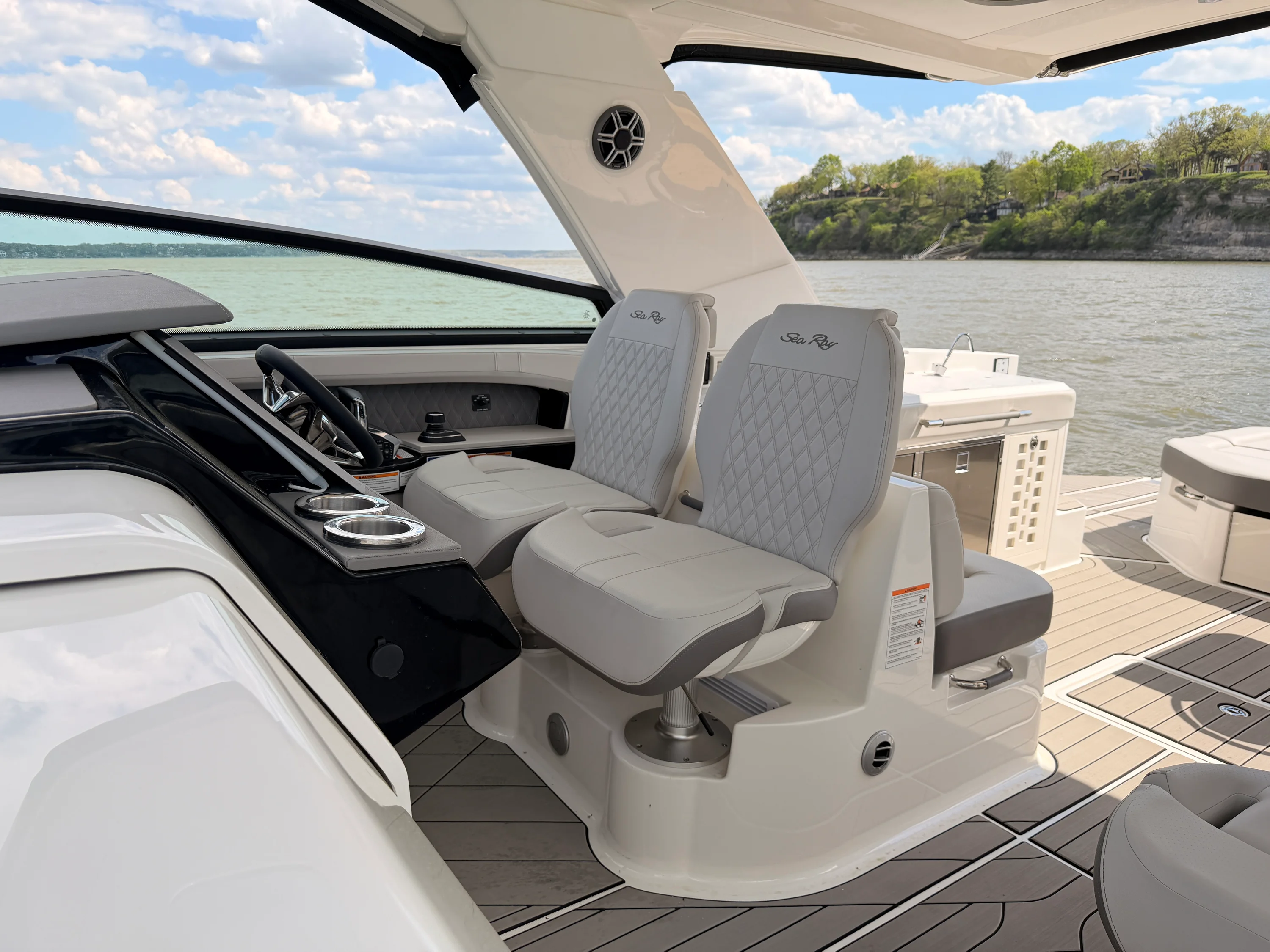 2026 Sea Ray SLX 400 Image Thumbnail #23