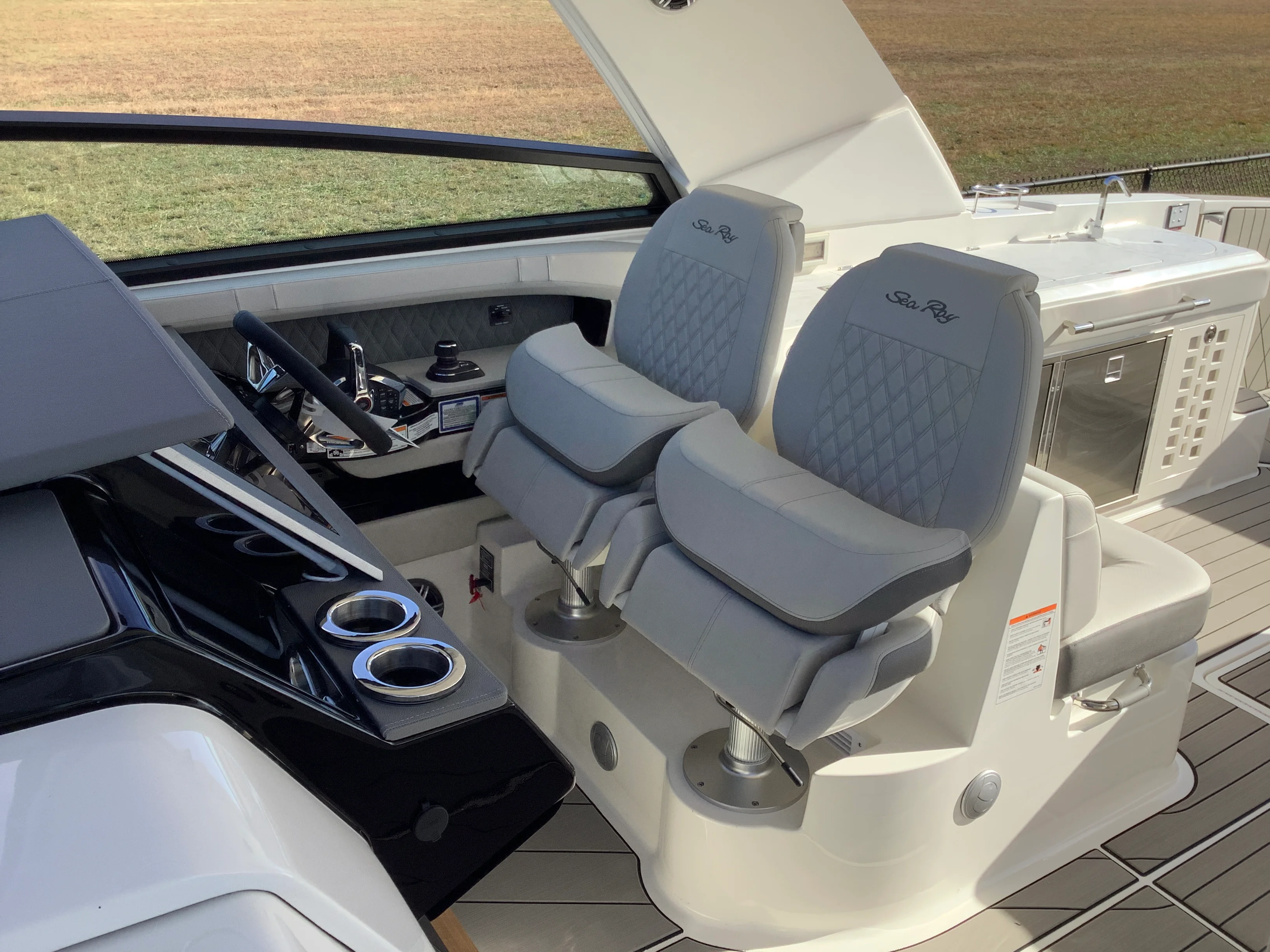 2026 Sea Ray SLX 400 Image Thumbnail #23