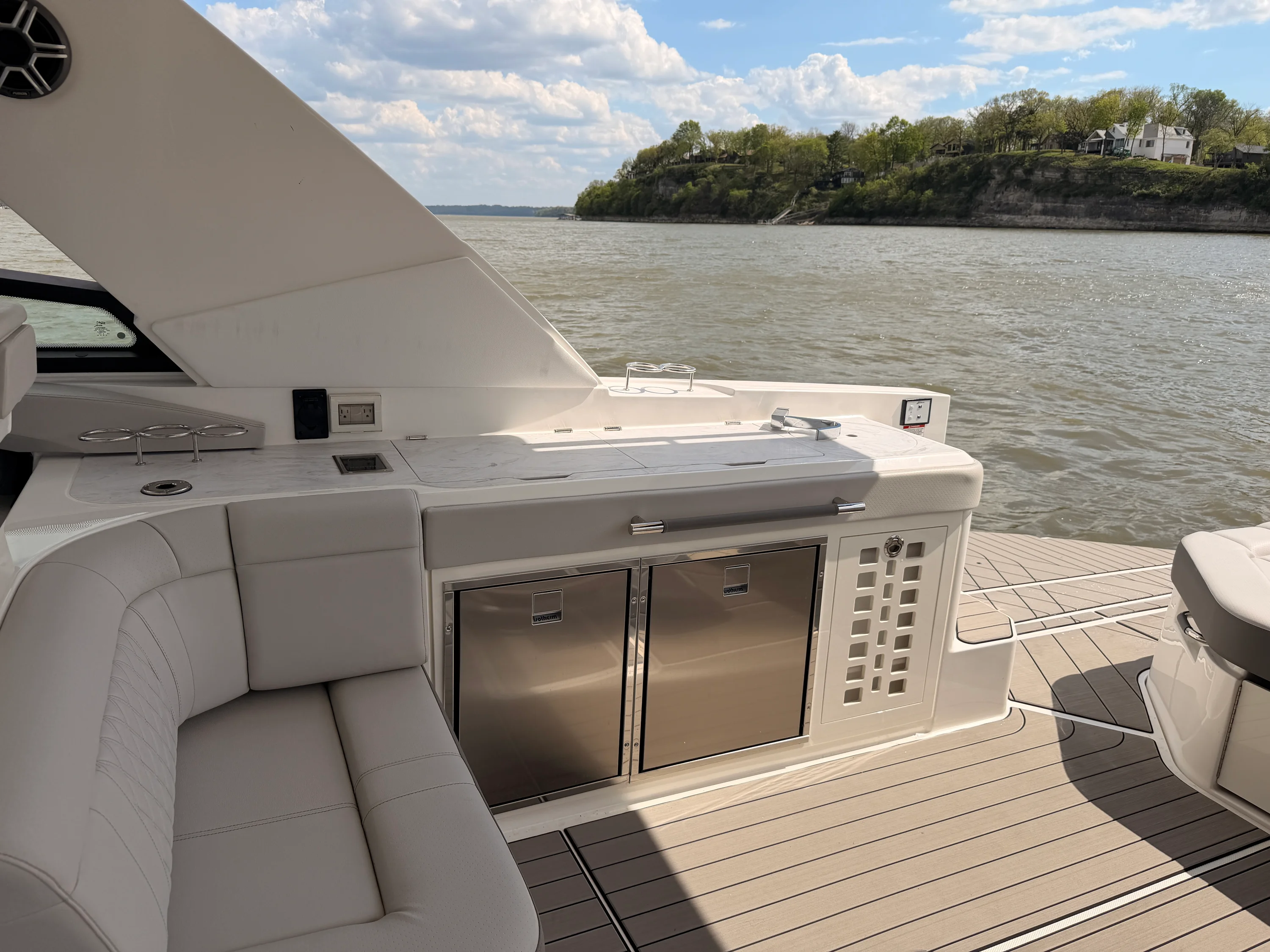 2026 Sea Ray SLX 400 Image Thumbnail #26