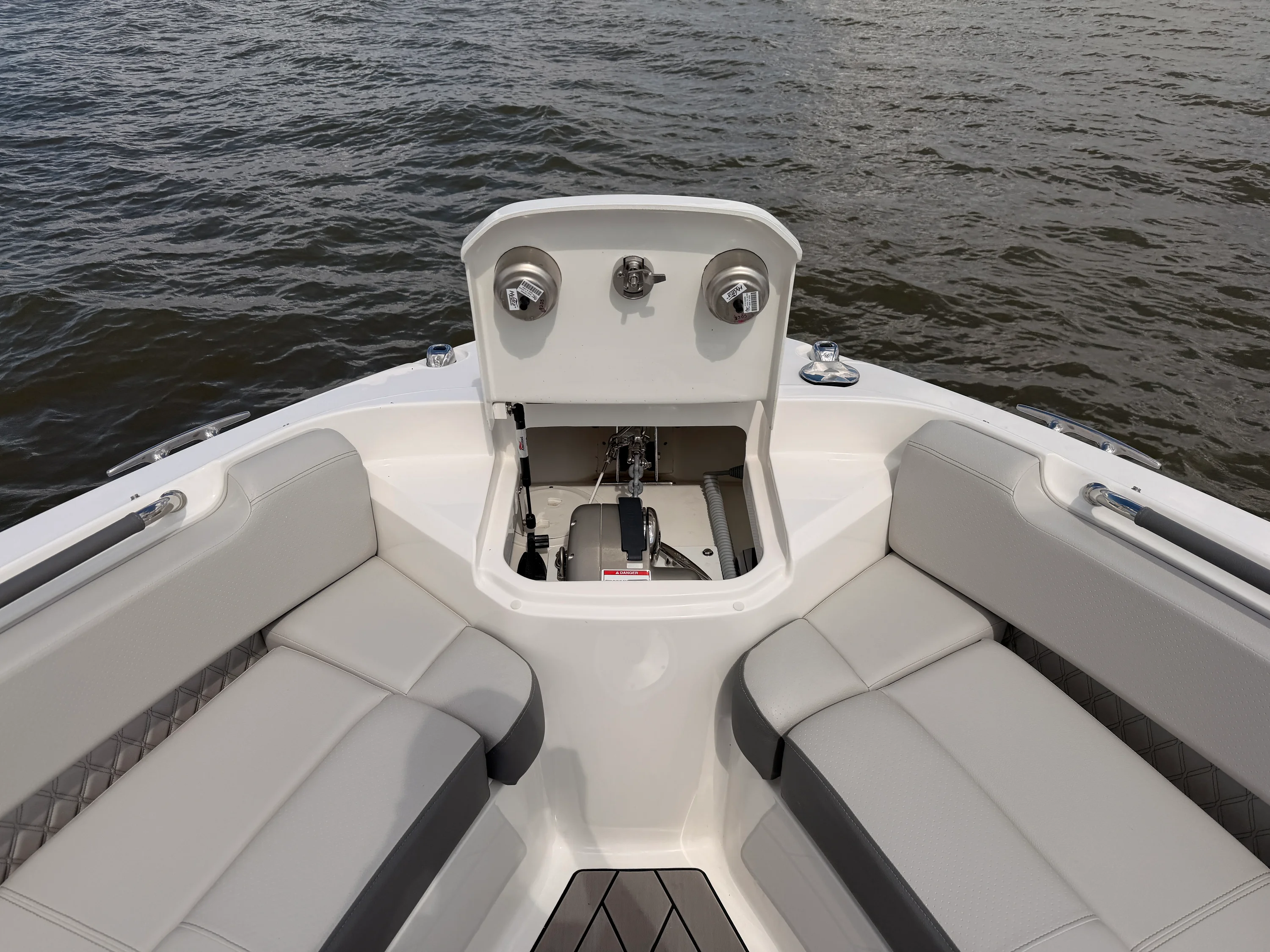 2026 Sea Ray SLX 400 Image Thumbnail #9