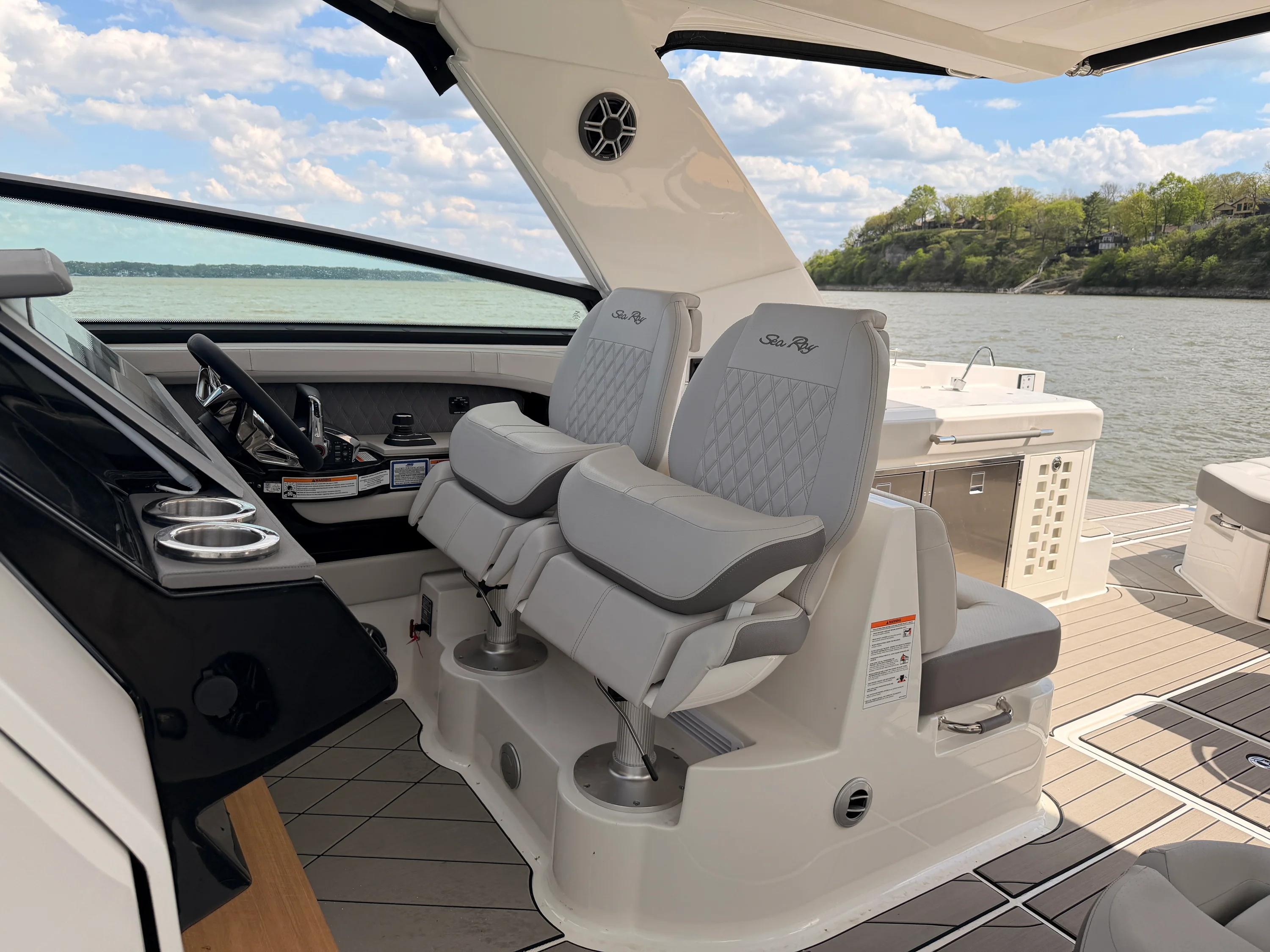 2026 Sea Ray SLX 400 Image Thumbnail #22