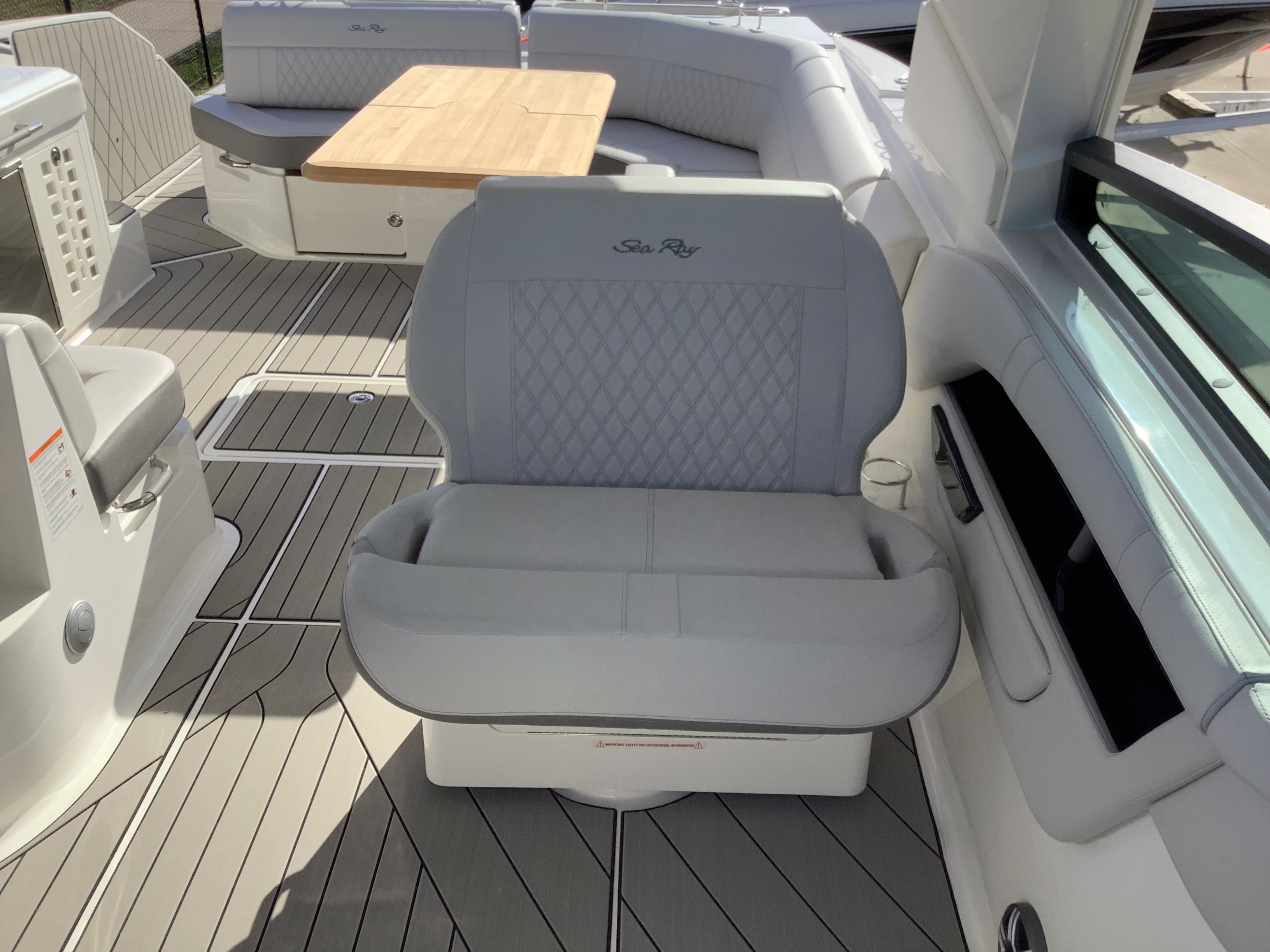 2026 Sea Ray SLX 400 Image Thumbnail #28