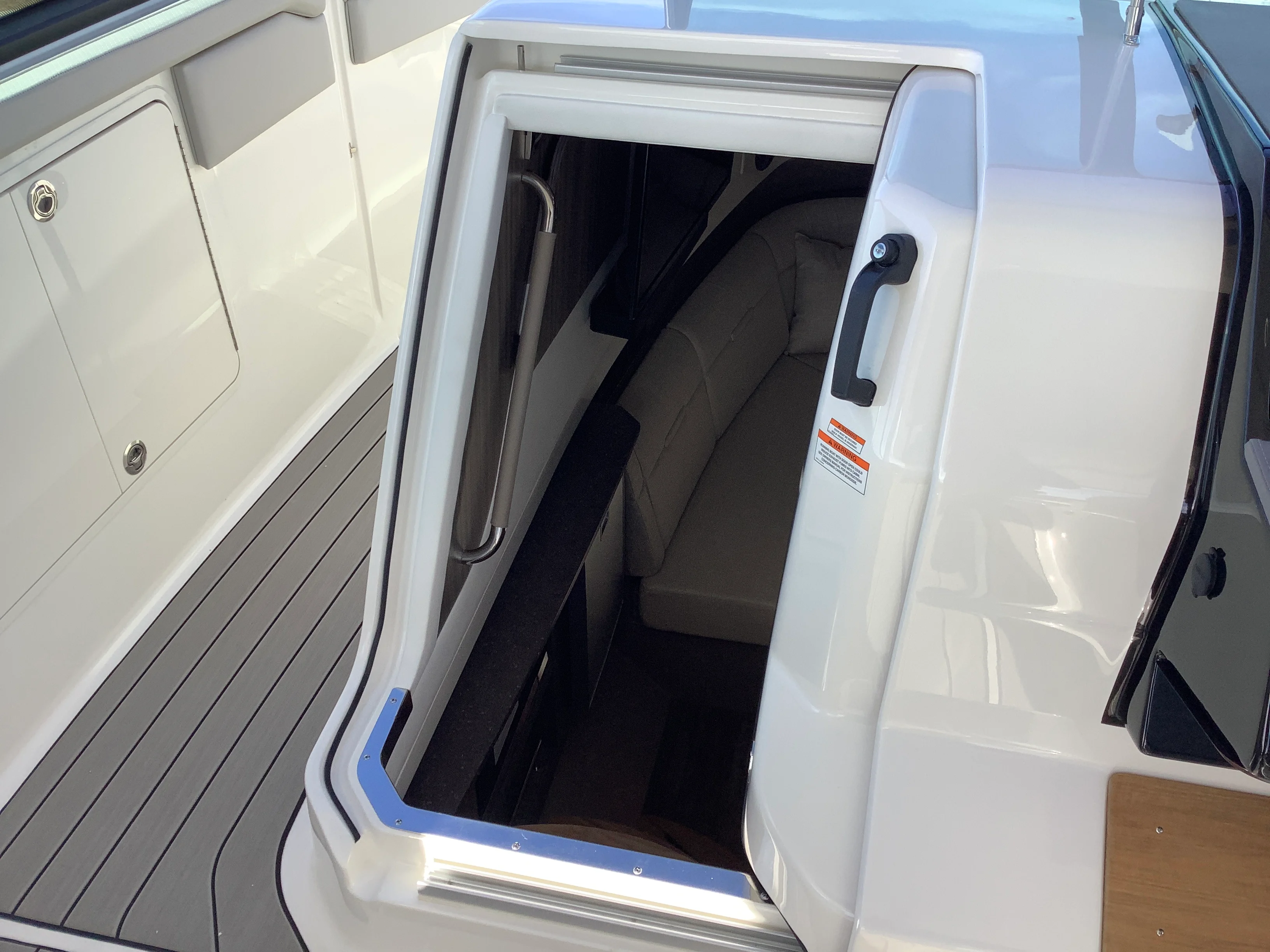 2026 Sea Ray SLX 400 Image Thumbnail #36