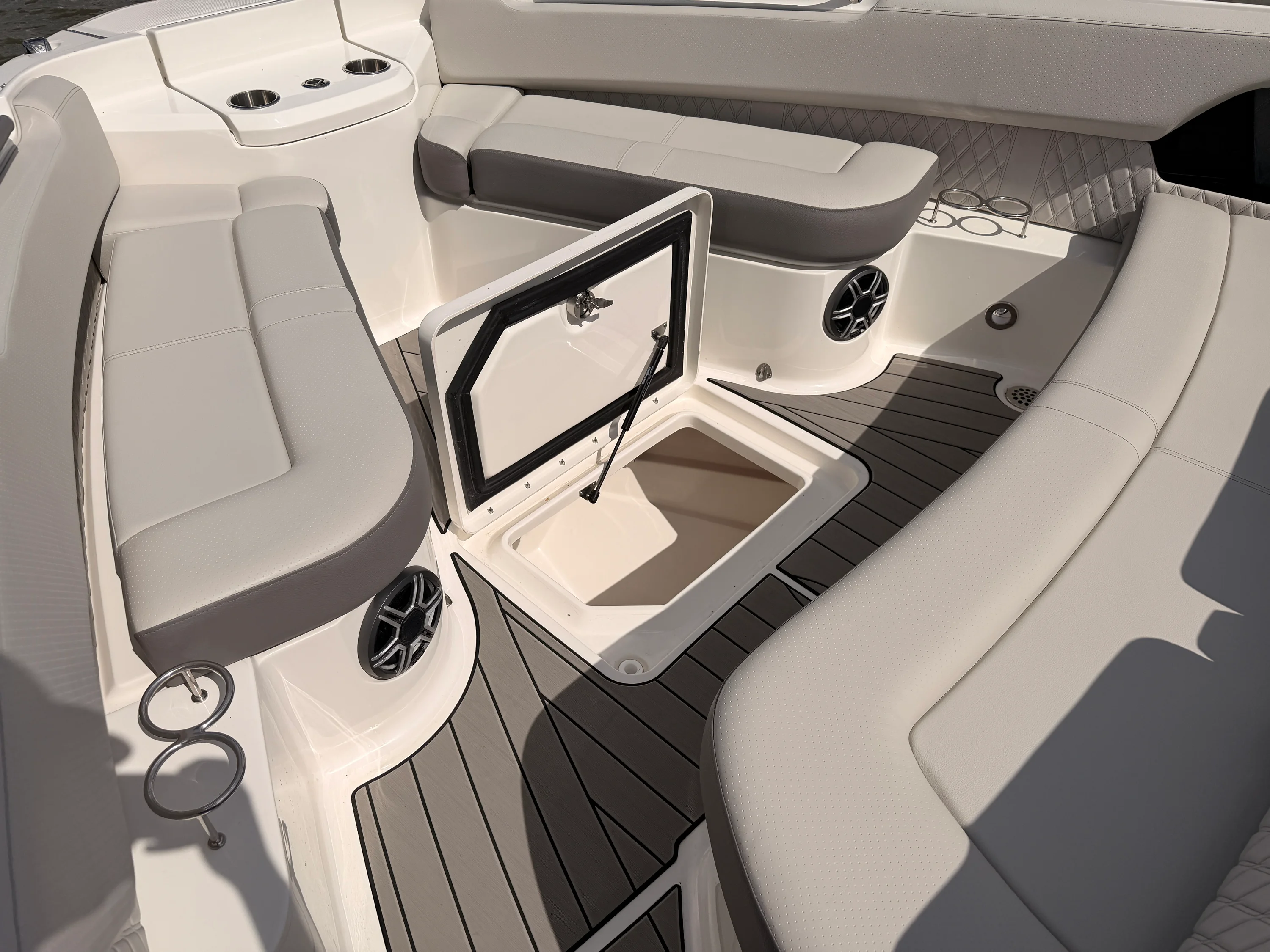 2026 Sea Ray SLX 400 Image Thumbnail #16