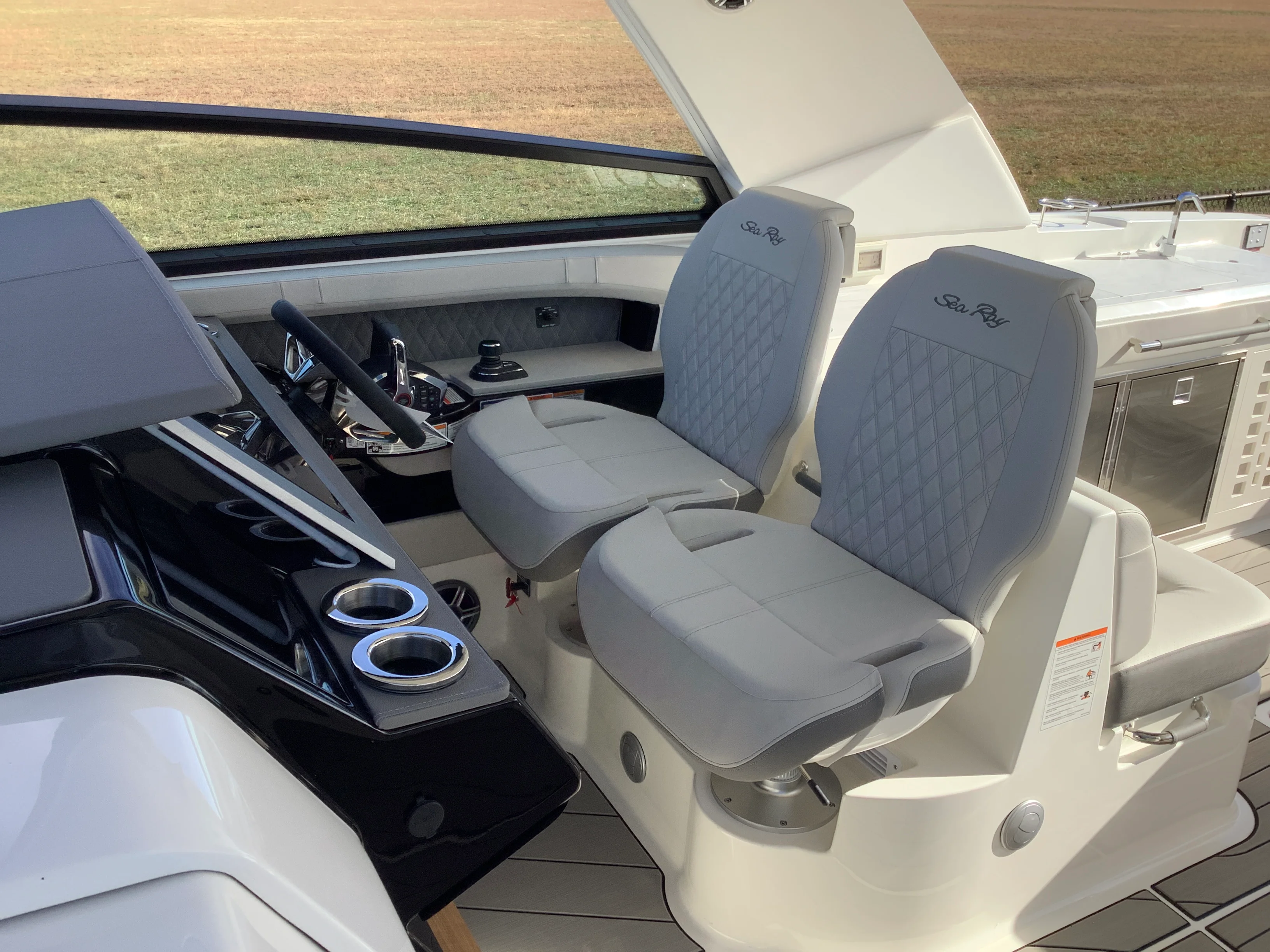 2026 Sea Ray SLX 400 Image Thumbnail #24