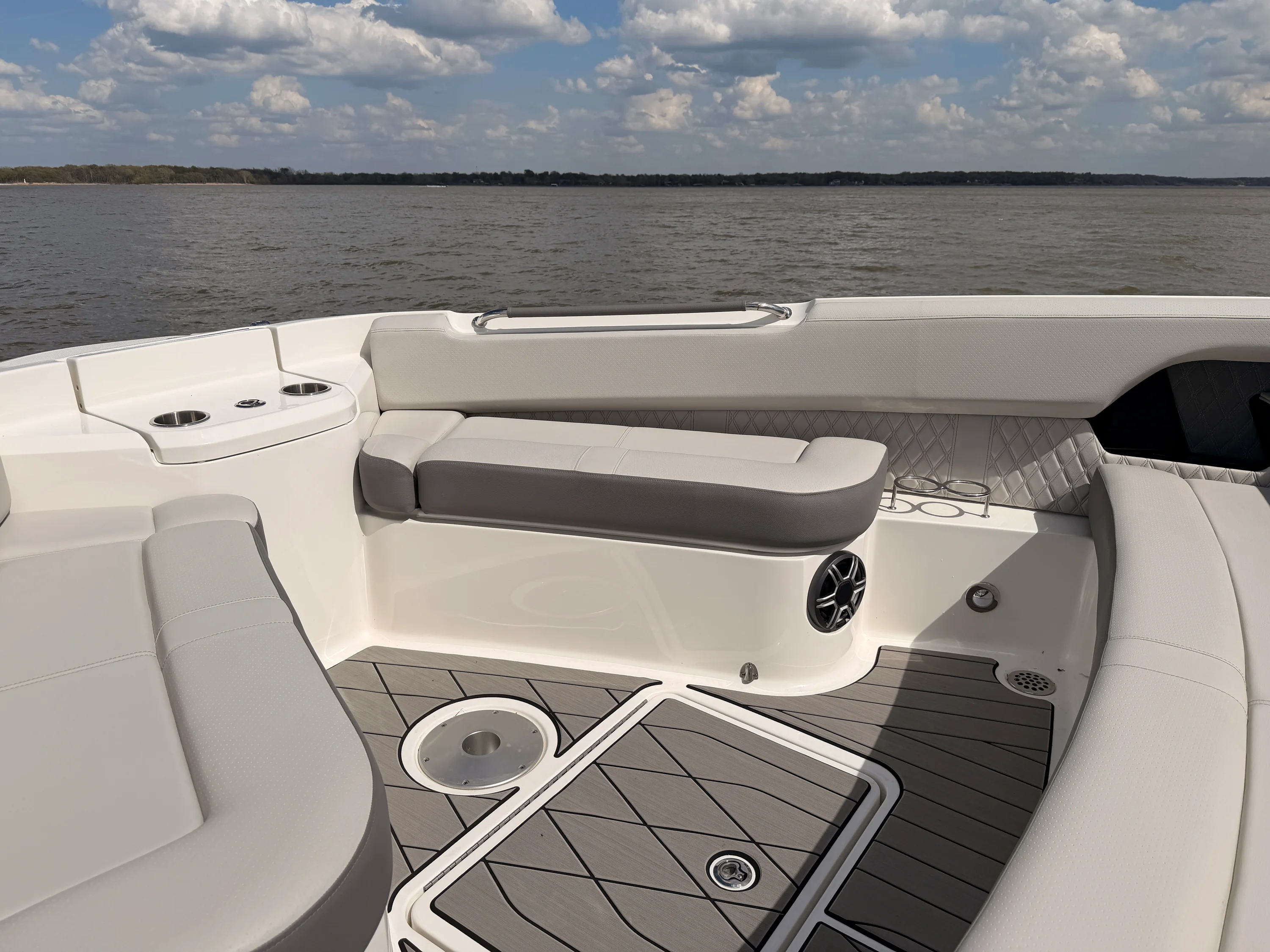 2026 Sea Ray SLX 400 Image Thumbnail #10