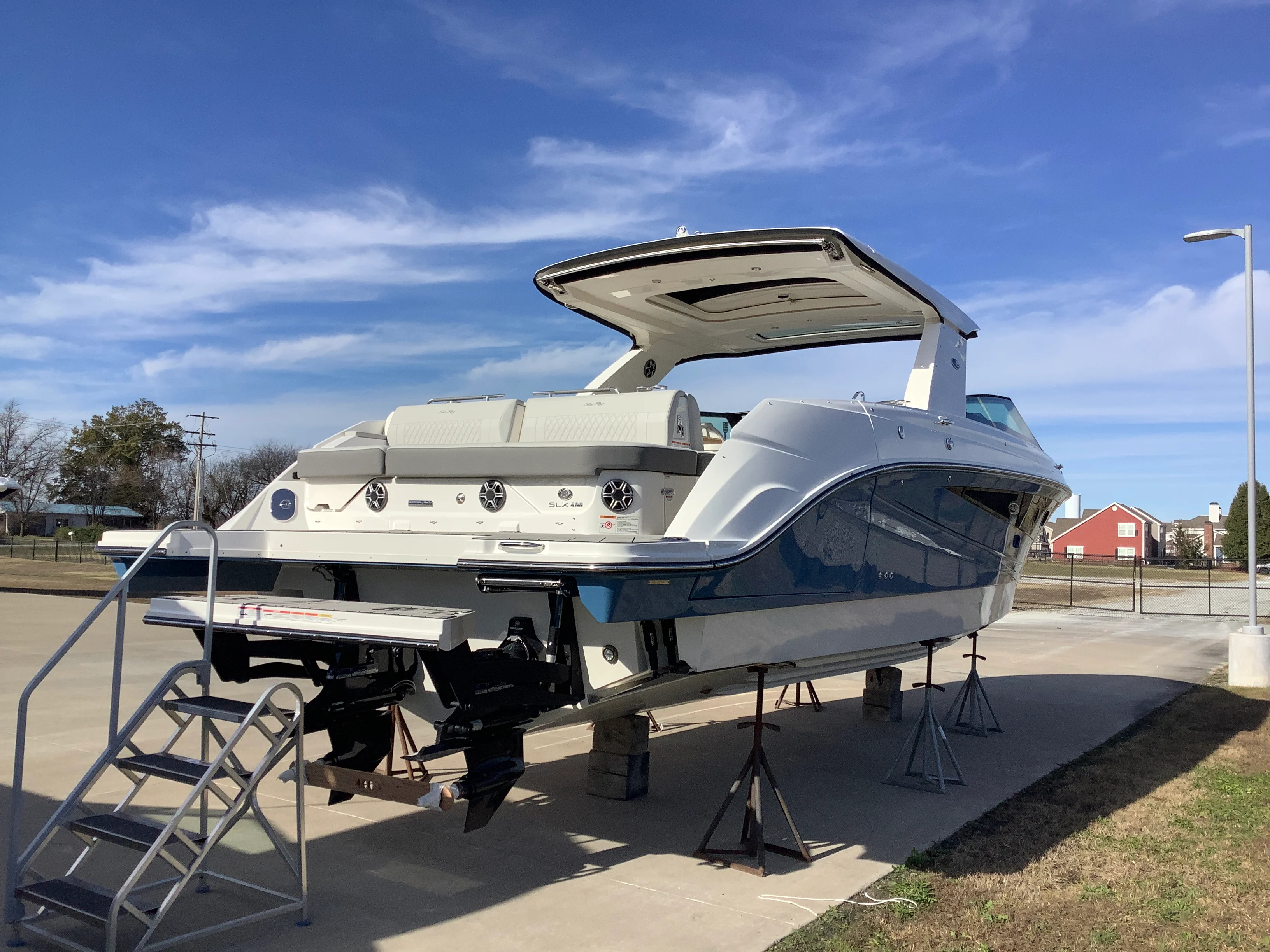 2026 Sea Ray SLX 400 Image Thumbnail #5