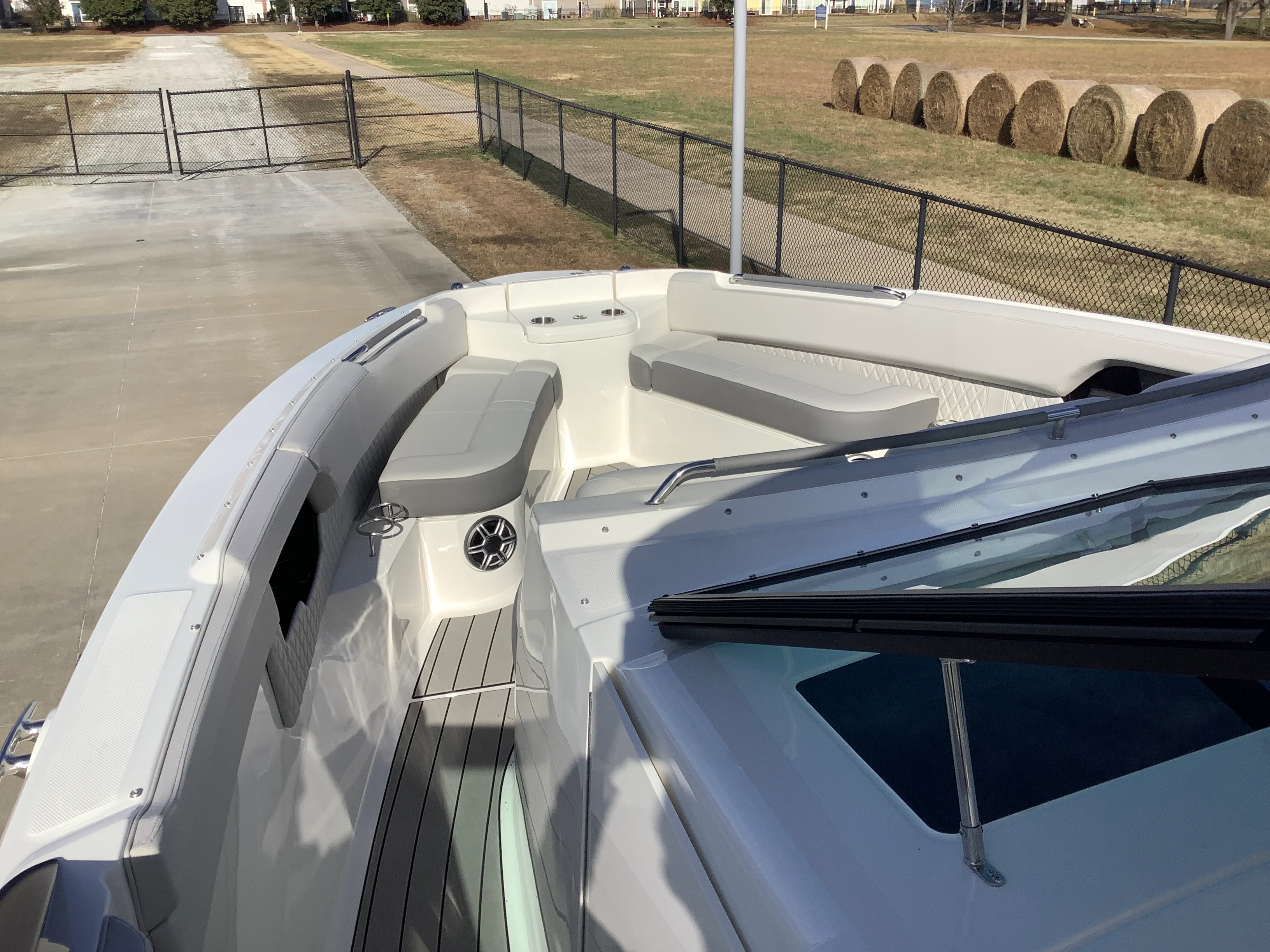 2026 Sea Ray SLX 400 Image Thumbnail #31