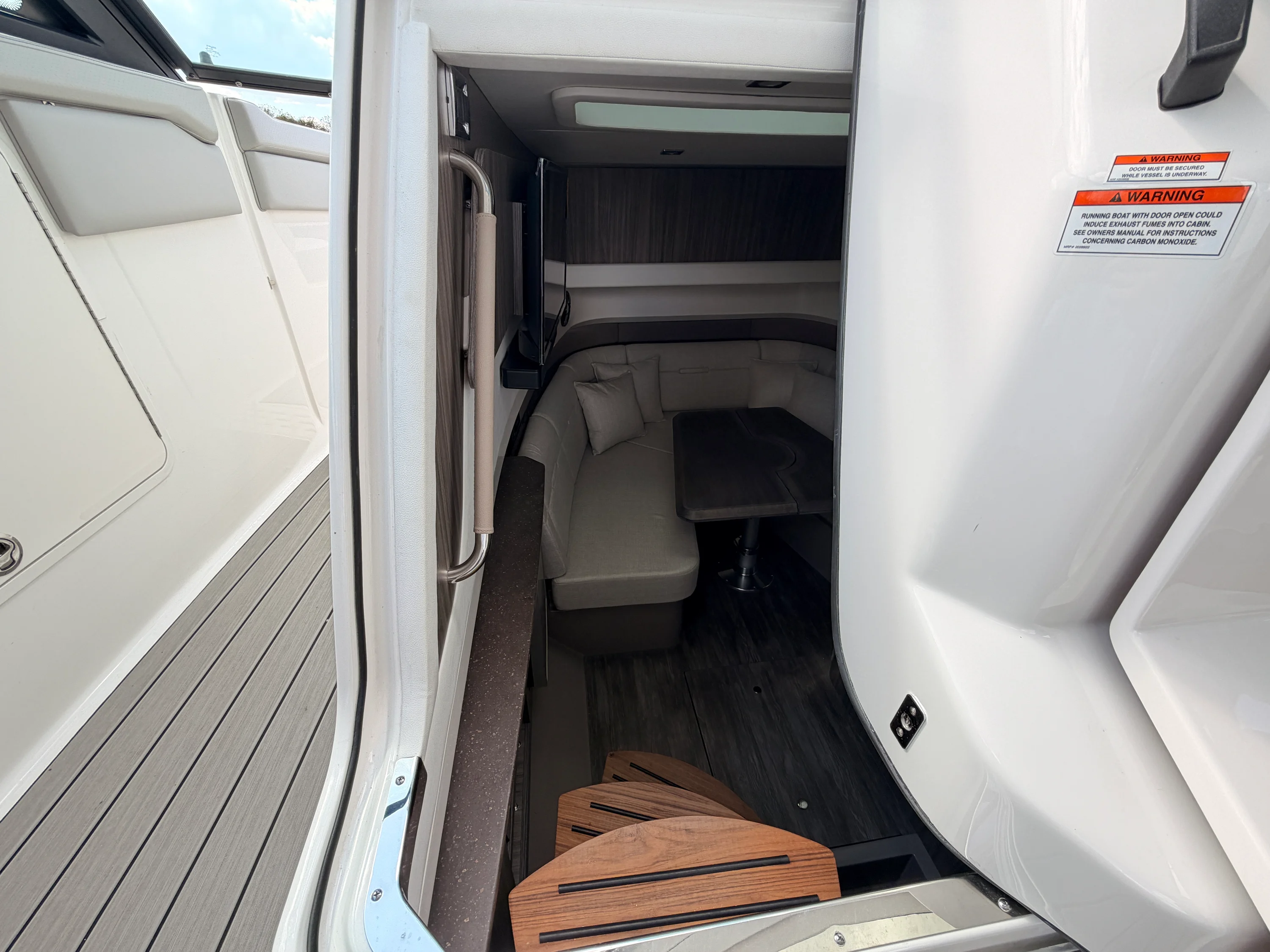 2026 Sea Ray SLX 400 Image Thumbnail #40