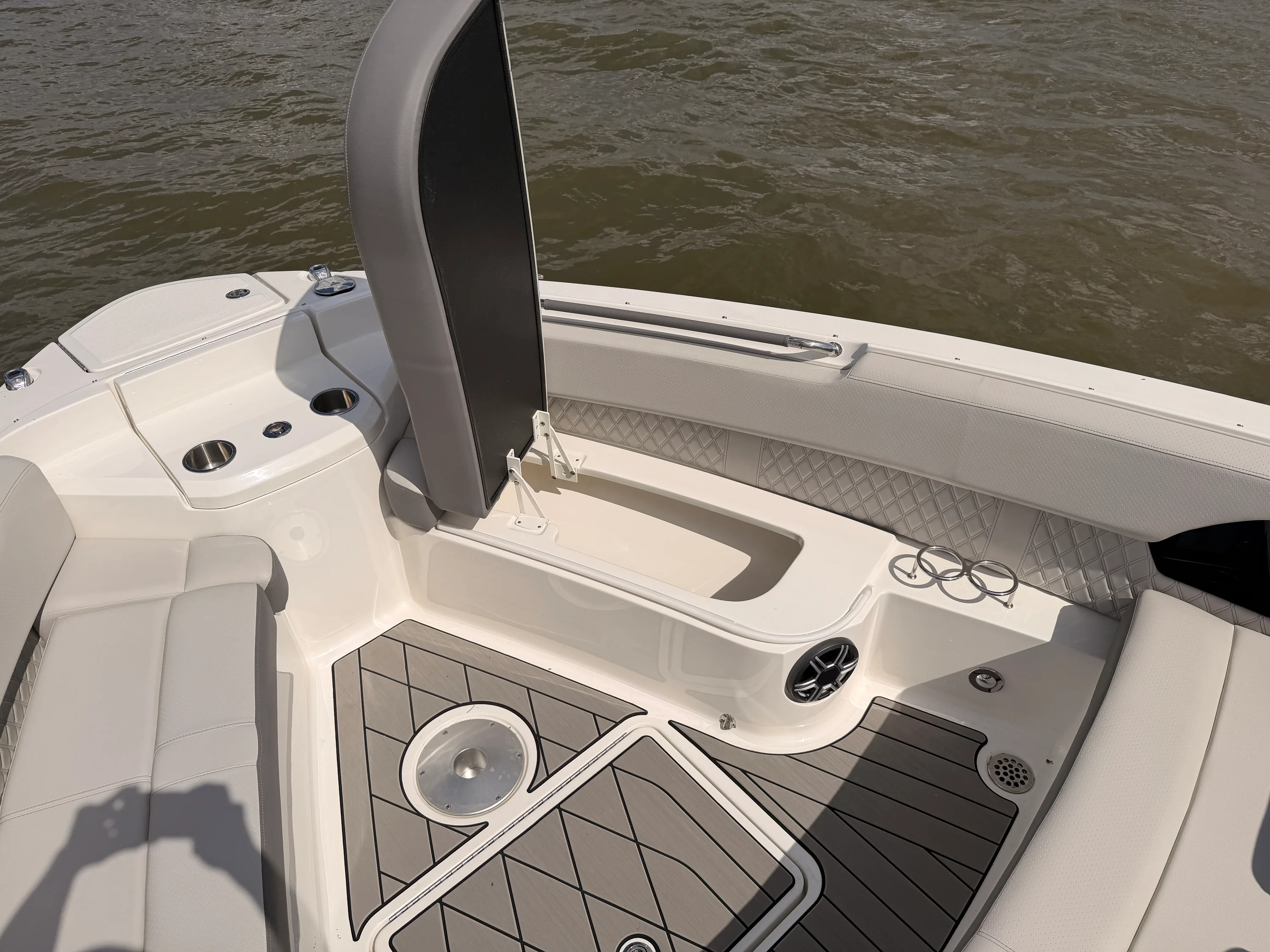 2026 Sea Ray SLX 400 Image Thumbnail #14