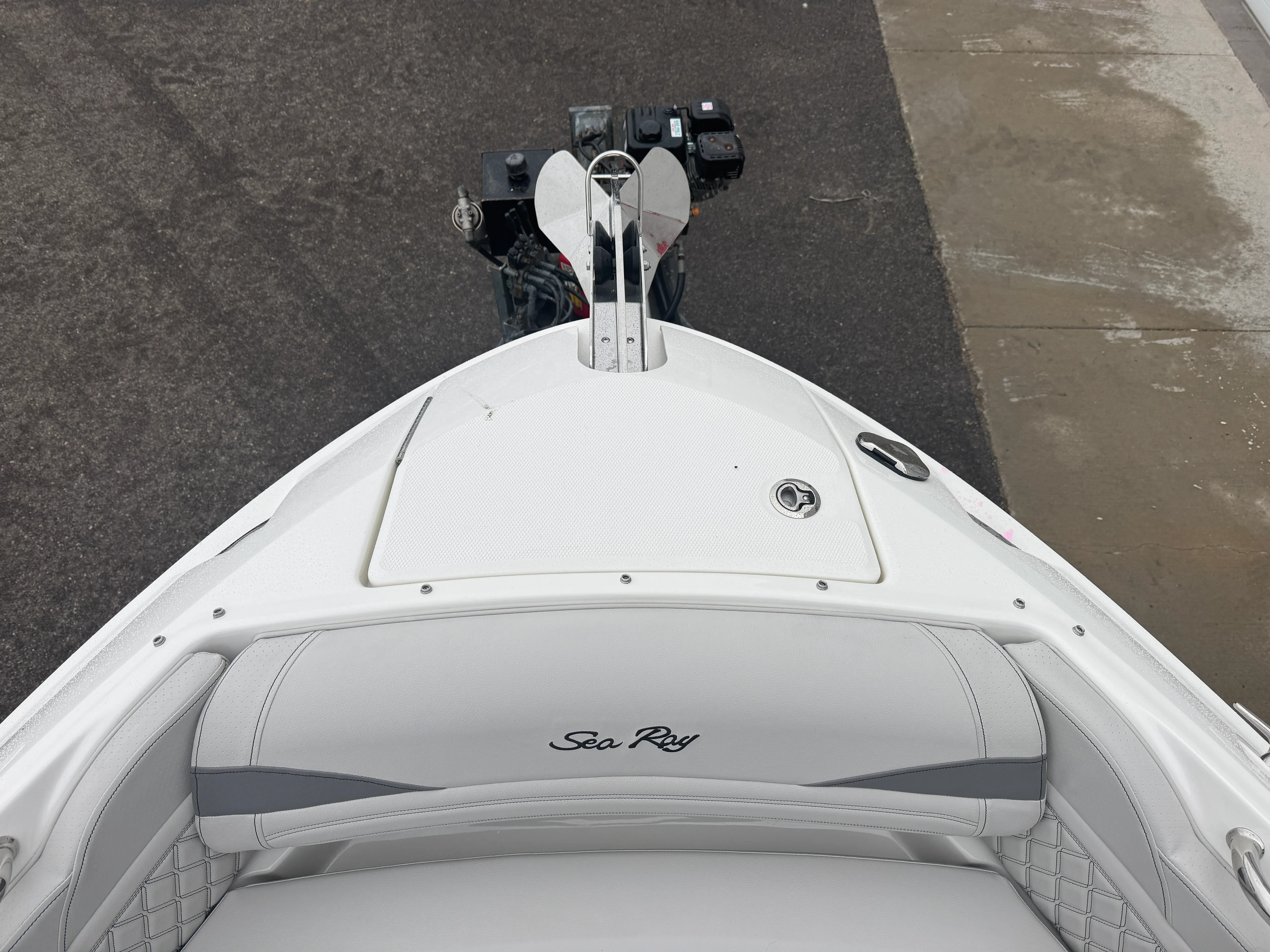 2026 Sea Ray SLX 280 Image Thumbnail #54