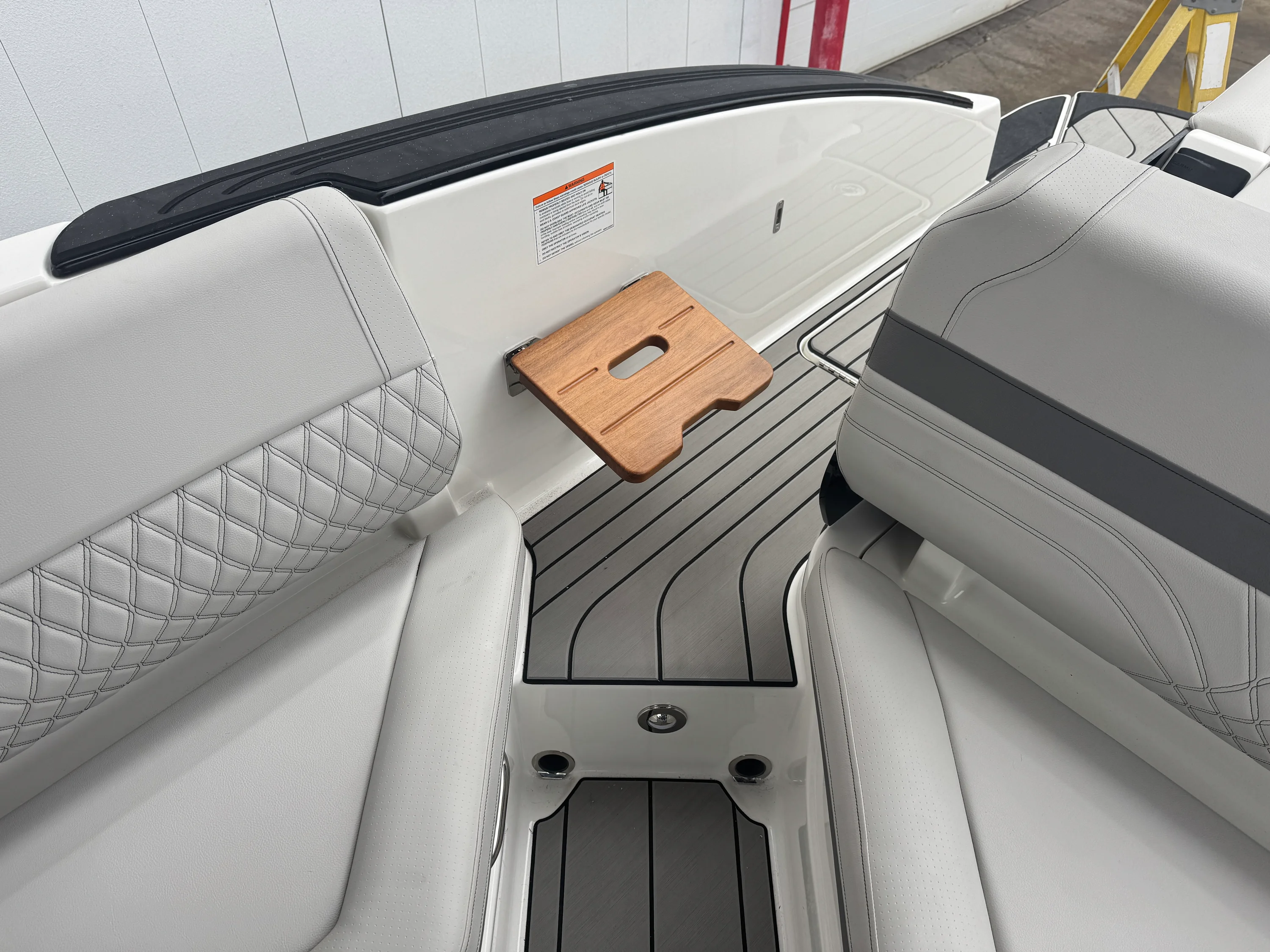 2026 Sea Ray SLX 280 Image Thumbnail #17