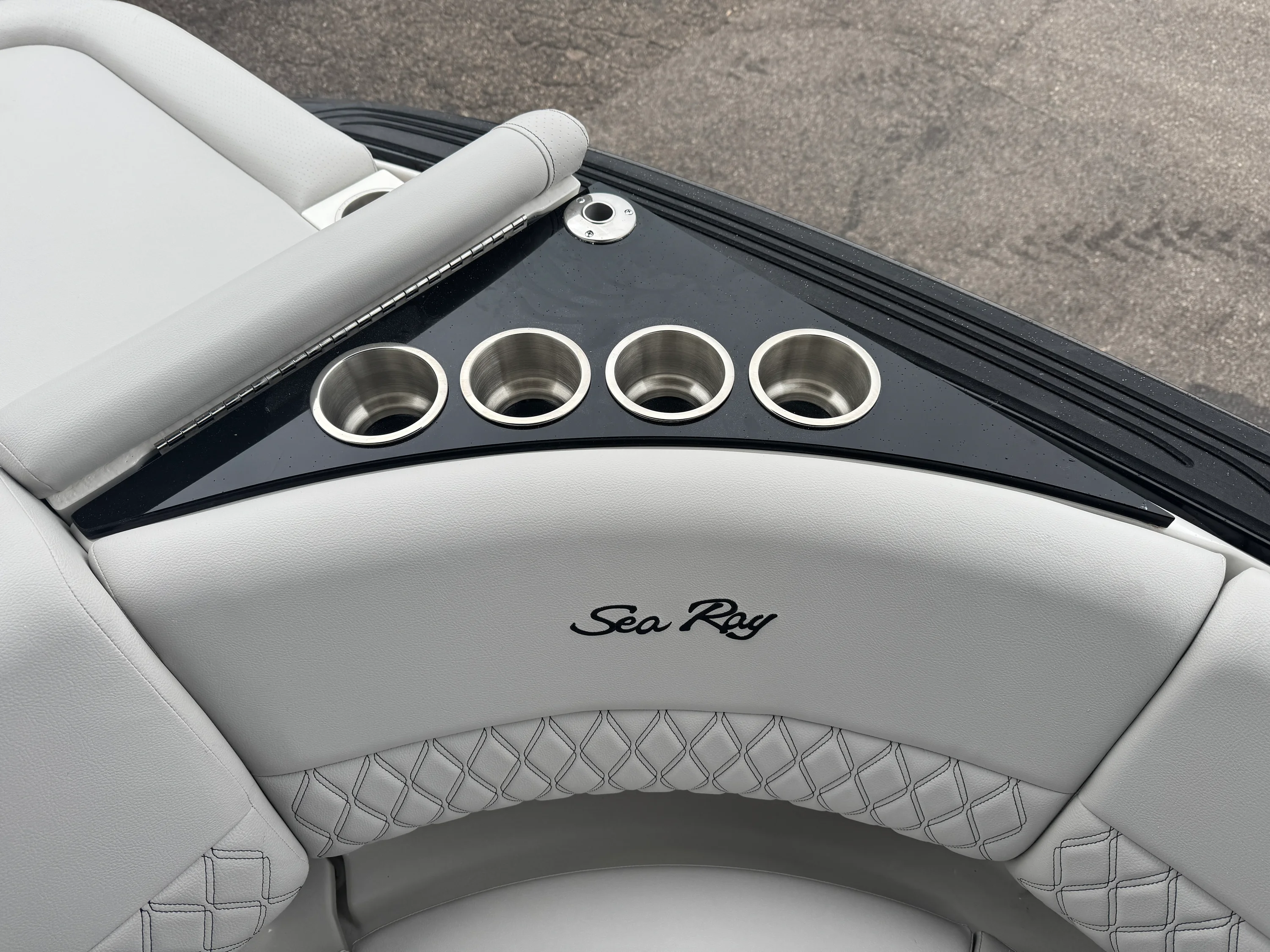 2026 Sea Ray SLX 280 Image Thumbnail #24