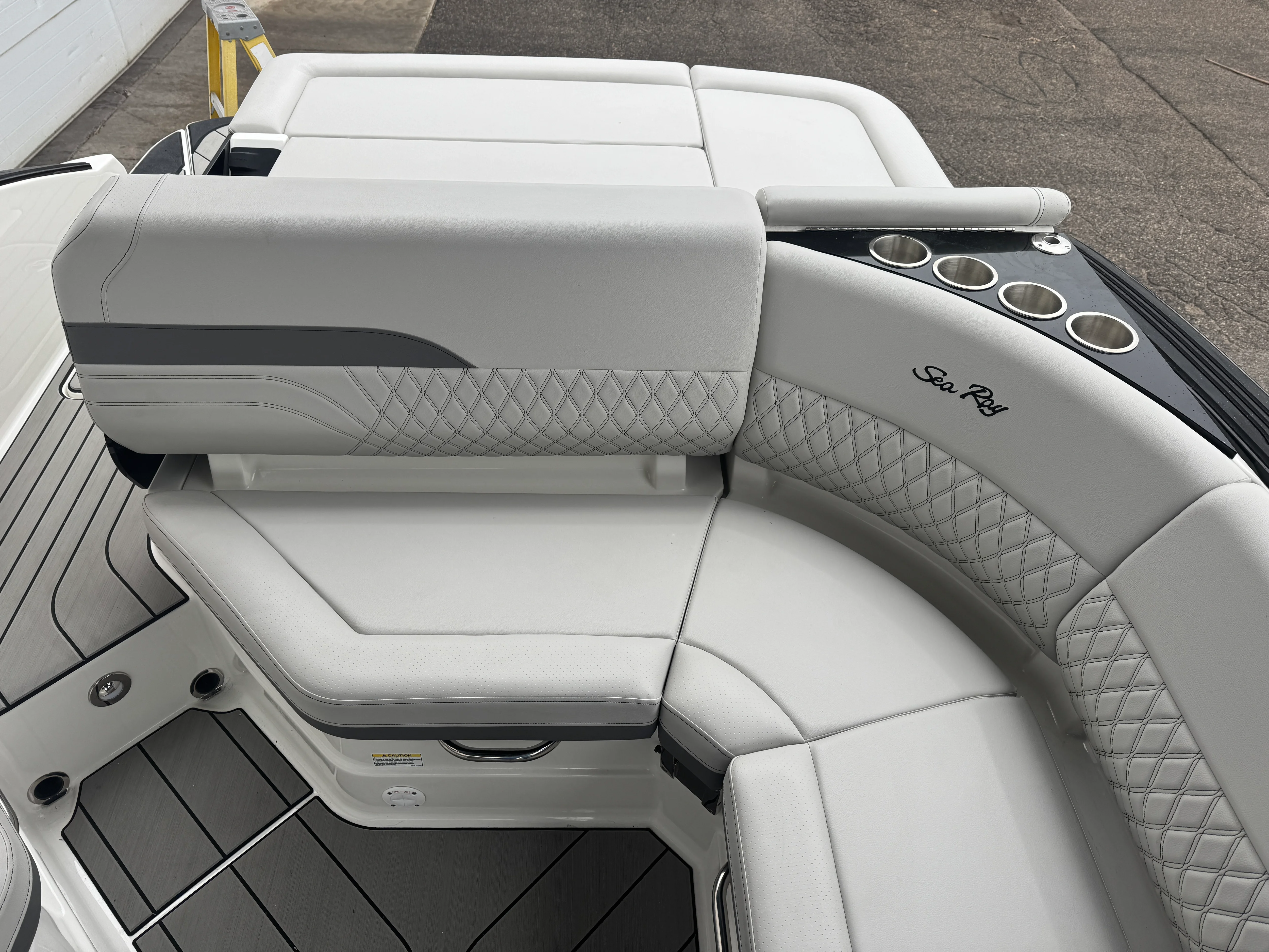 2026 Sea Ray SLX 280 Image Thumbnail #22