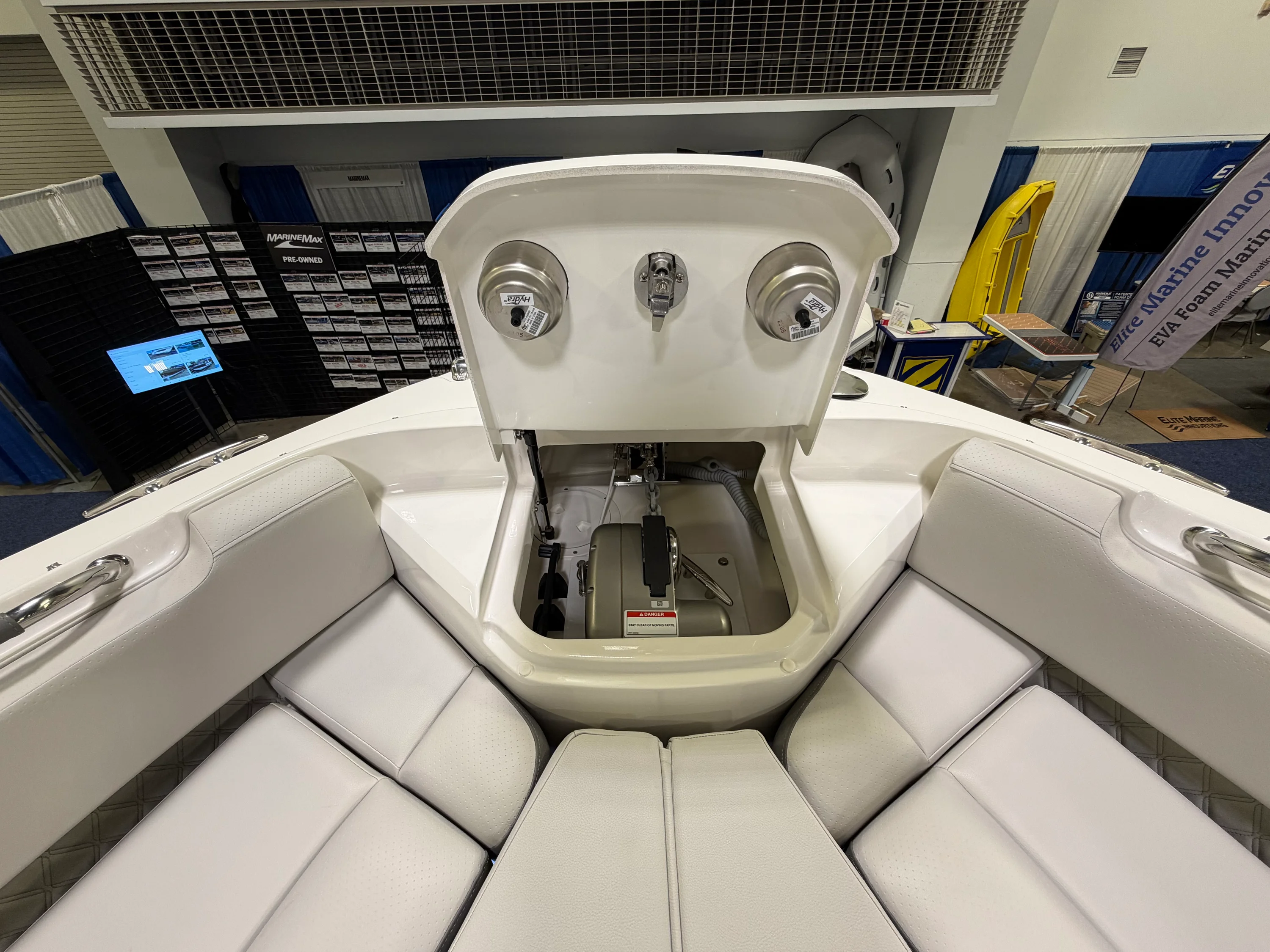 2026 Sea Ray SLX 400 Image Thumbnail #44