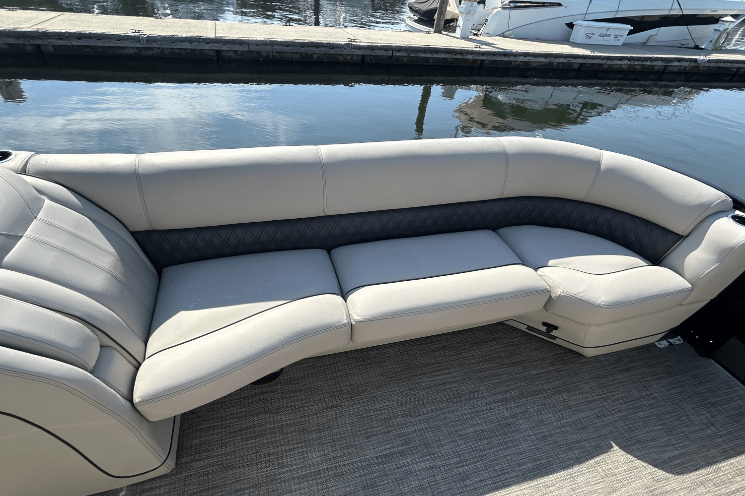 2020 Barletta L25UC Image Thumbnail #16