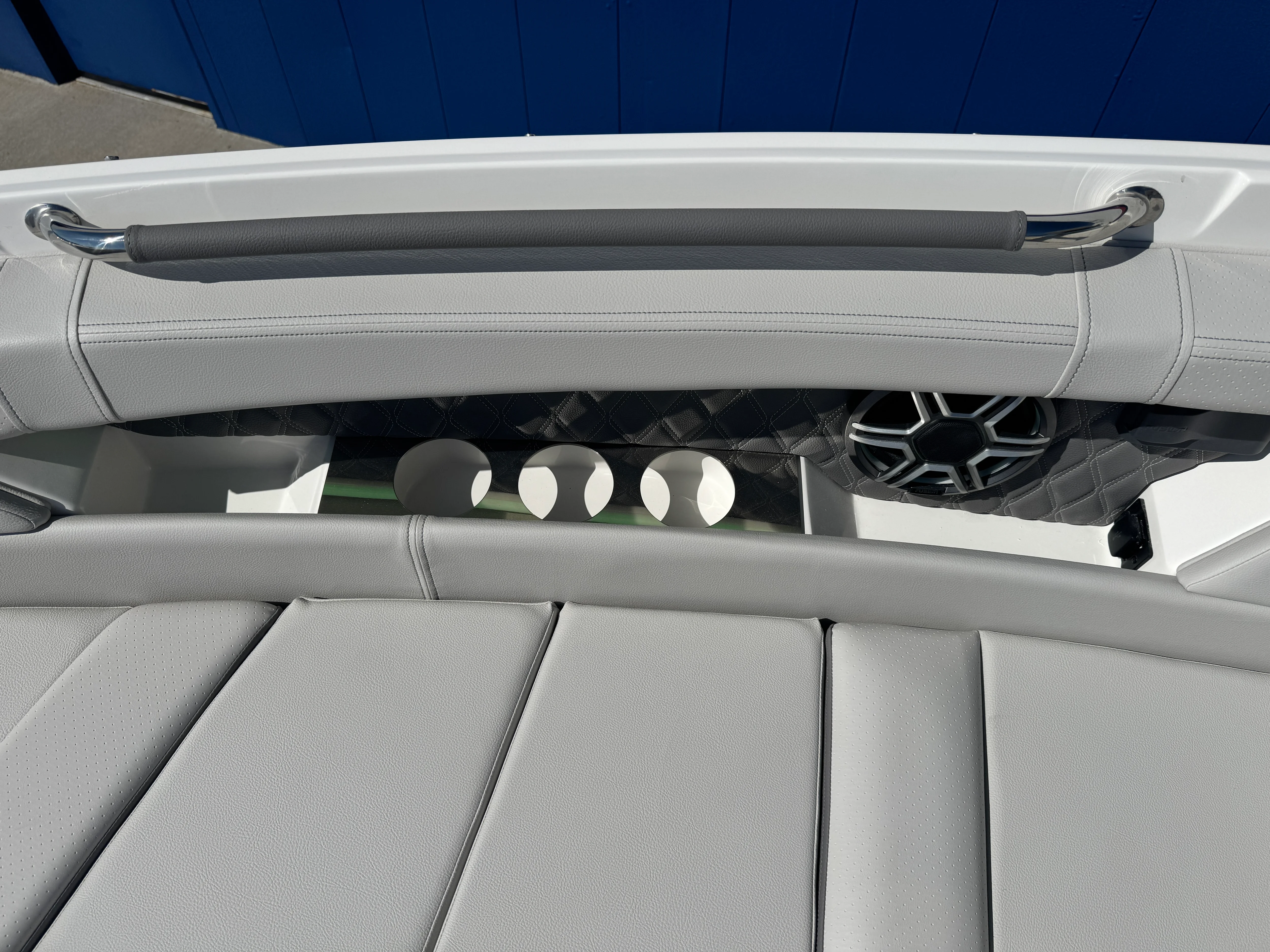 2026 Sea Ray SLX 350 Image Thumbnail #48