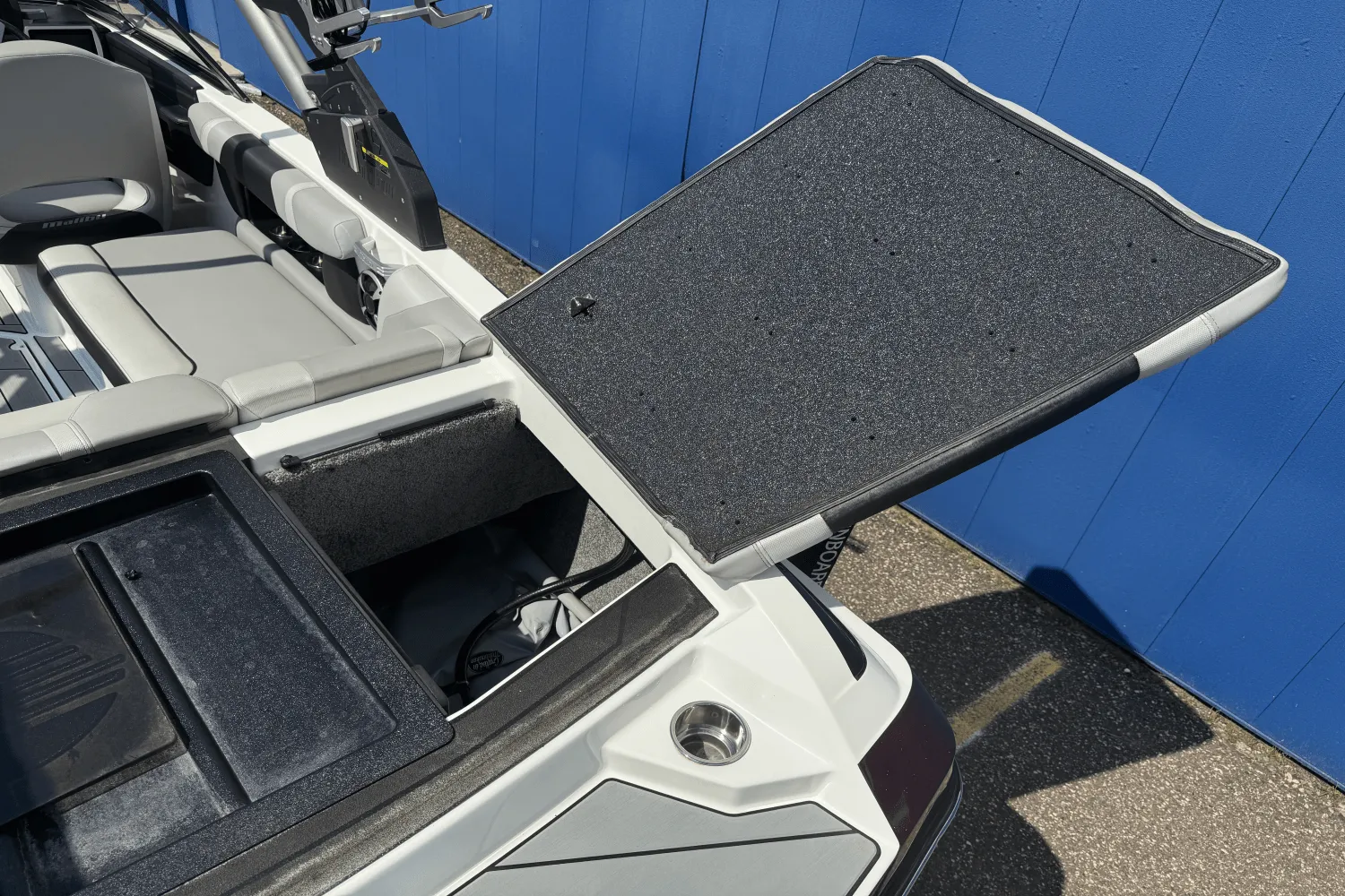 2018 Malibu 21 VLX Image Thumbnail #13