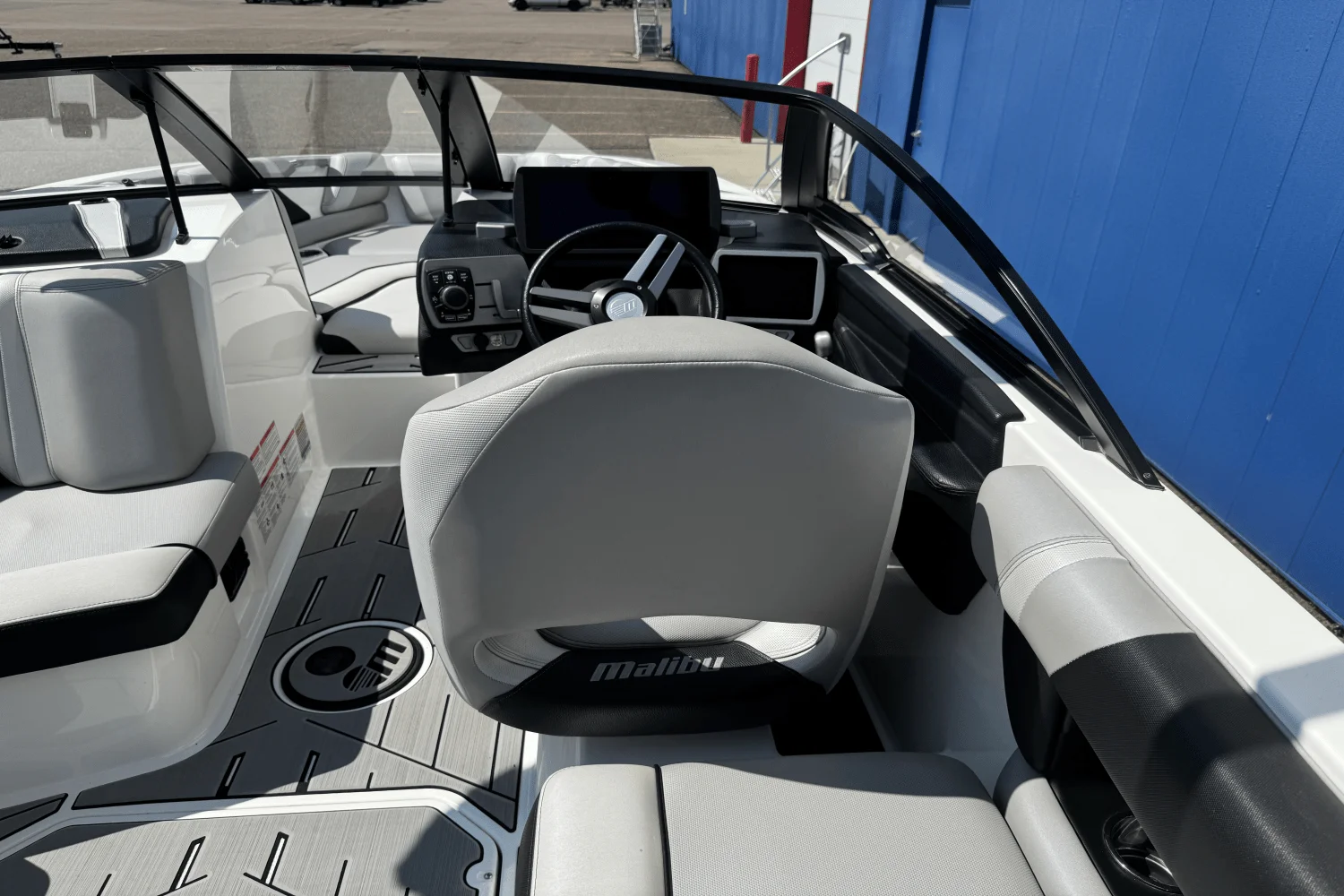 2018 Malibu 21 VLX Image Thumbnail #40