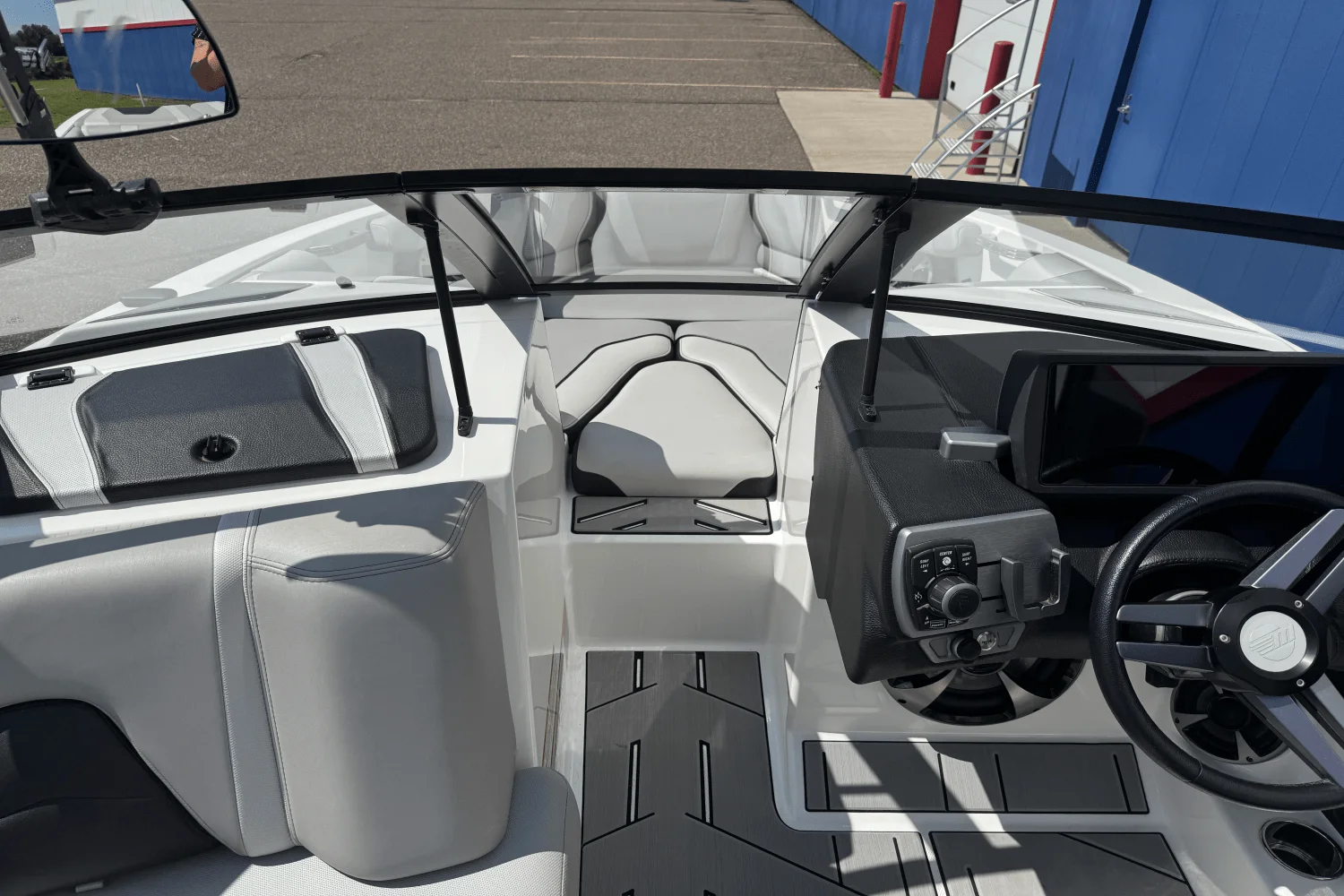 2018 Malibu 21 VLX Image Thumbnail #48