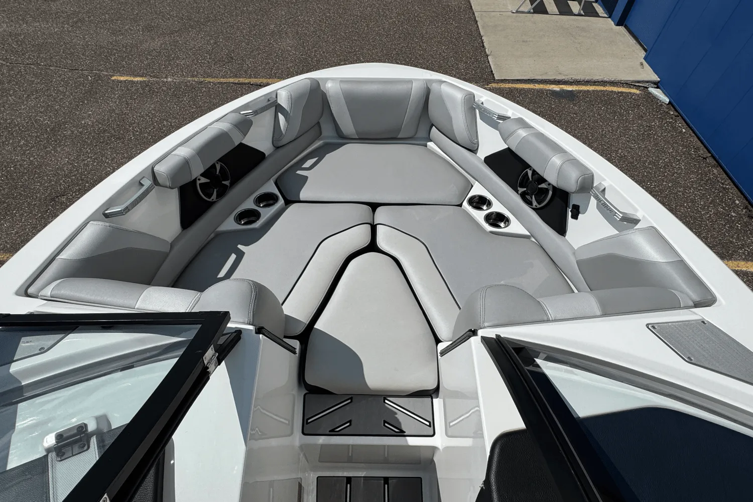 2018 Malibu 21 VLX Image Thumbnail #50