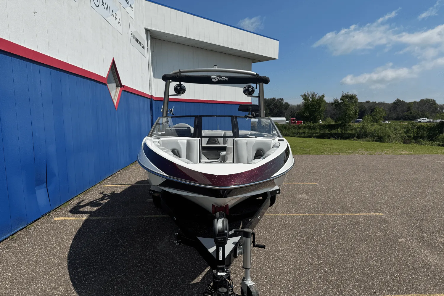 2018 Malibu 21 VLX Image Thumbnail #1