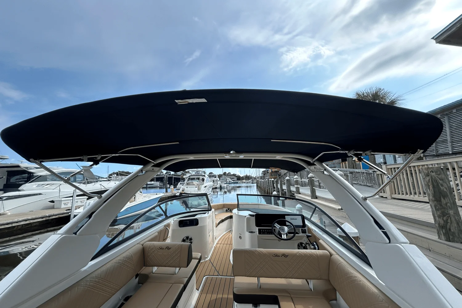 2026 Sea Ray SDX 250 Outboard Image Thumbnail #27