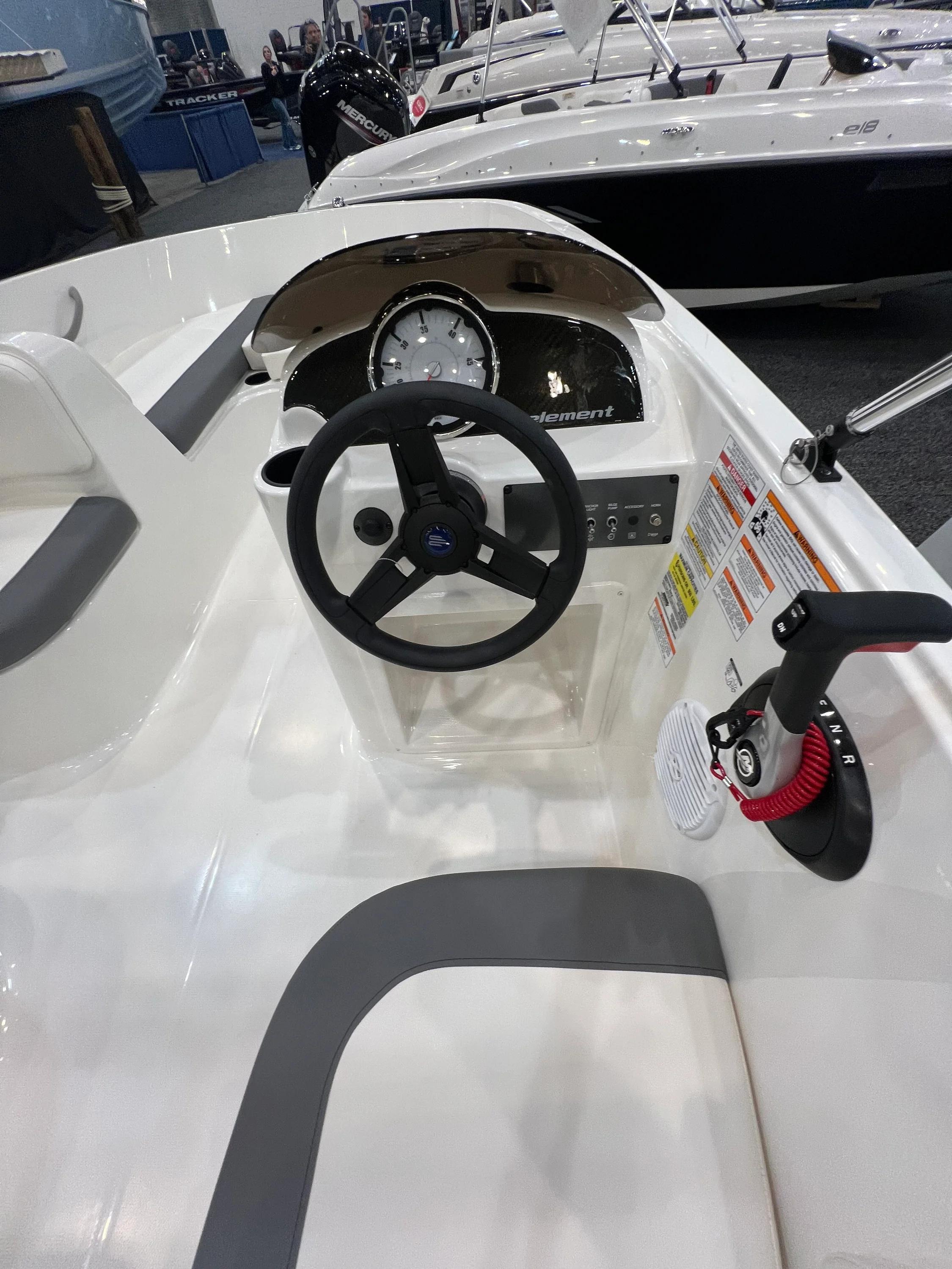 2026 Bayliner E16LE Image Thumbnail #9