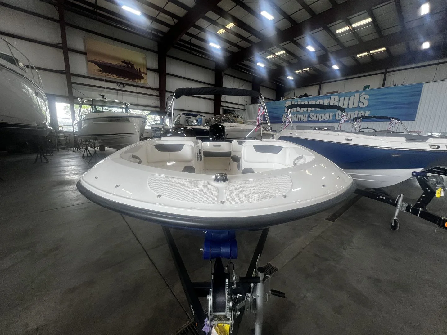 2026 Bayliner E16LE Image Thumbnail #5