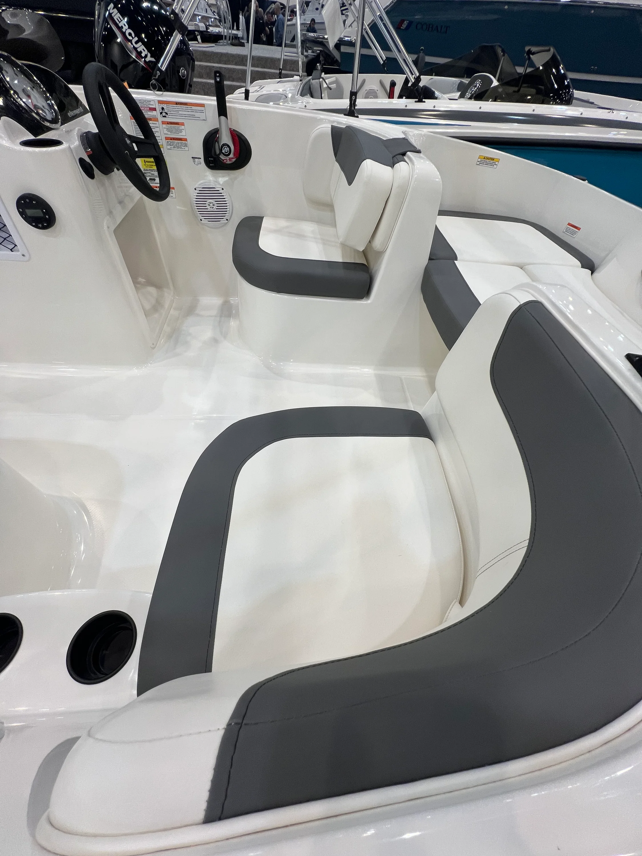 2026 Bayliner E16LE Image Thumbnail #3