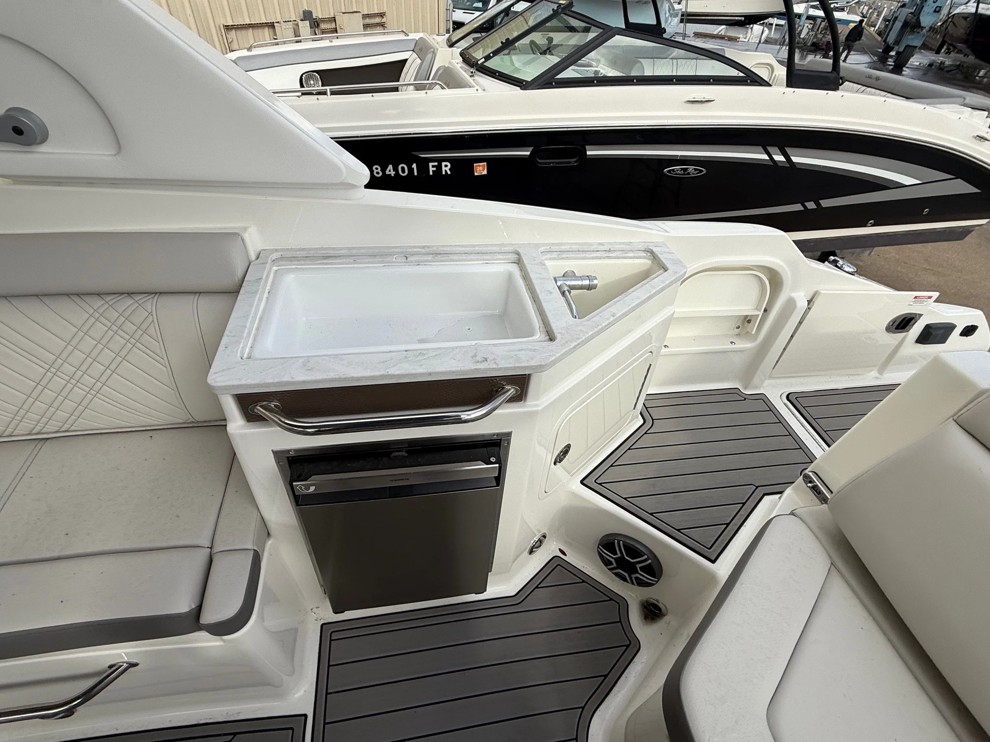 2026 Sea Ray SDX 290 Image Thumbnail #14