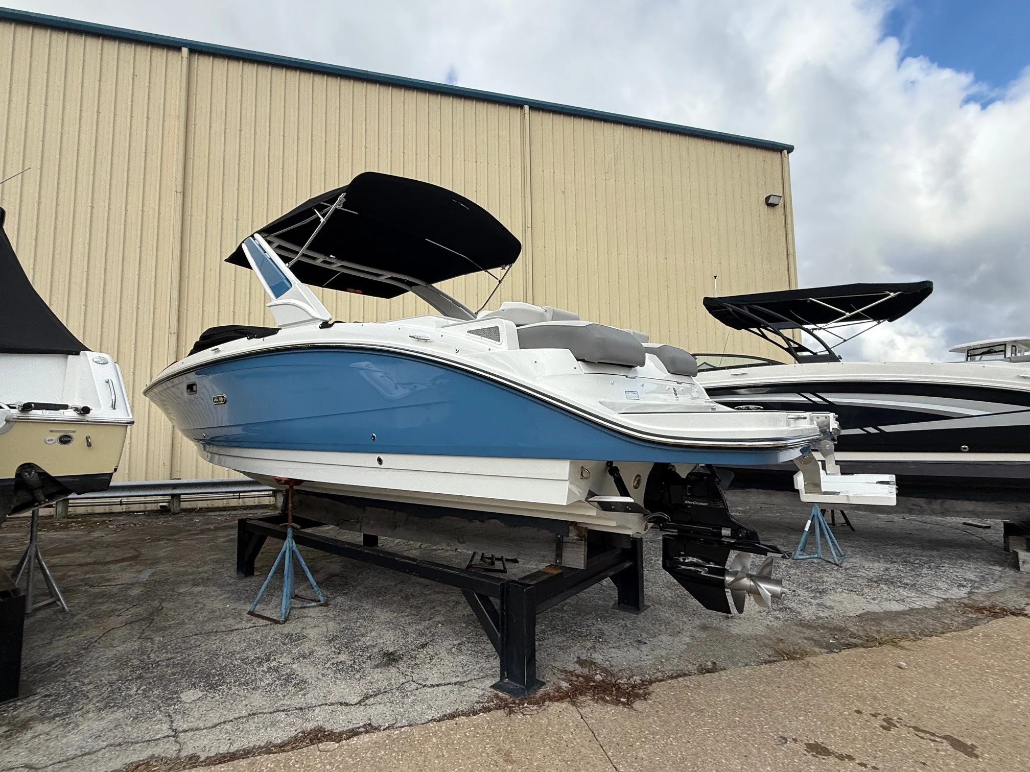 2026 Sea Ray SDX 290 Image Thumbnail #6