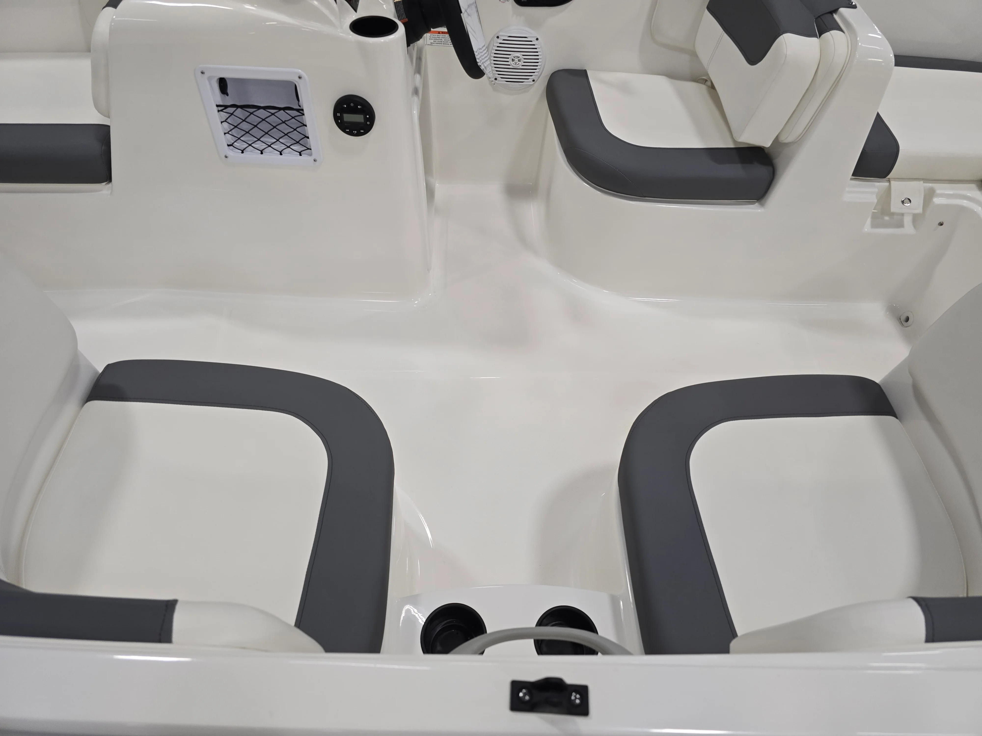 2026 Bayliner E16LE Image Thumbnail #34