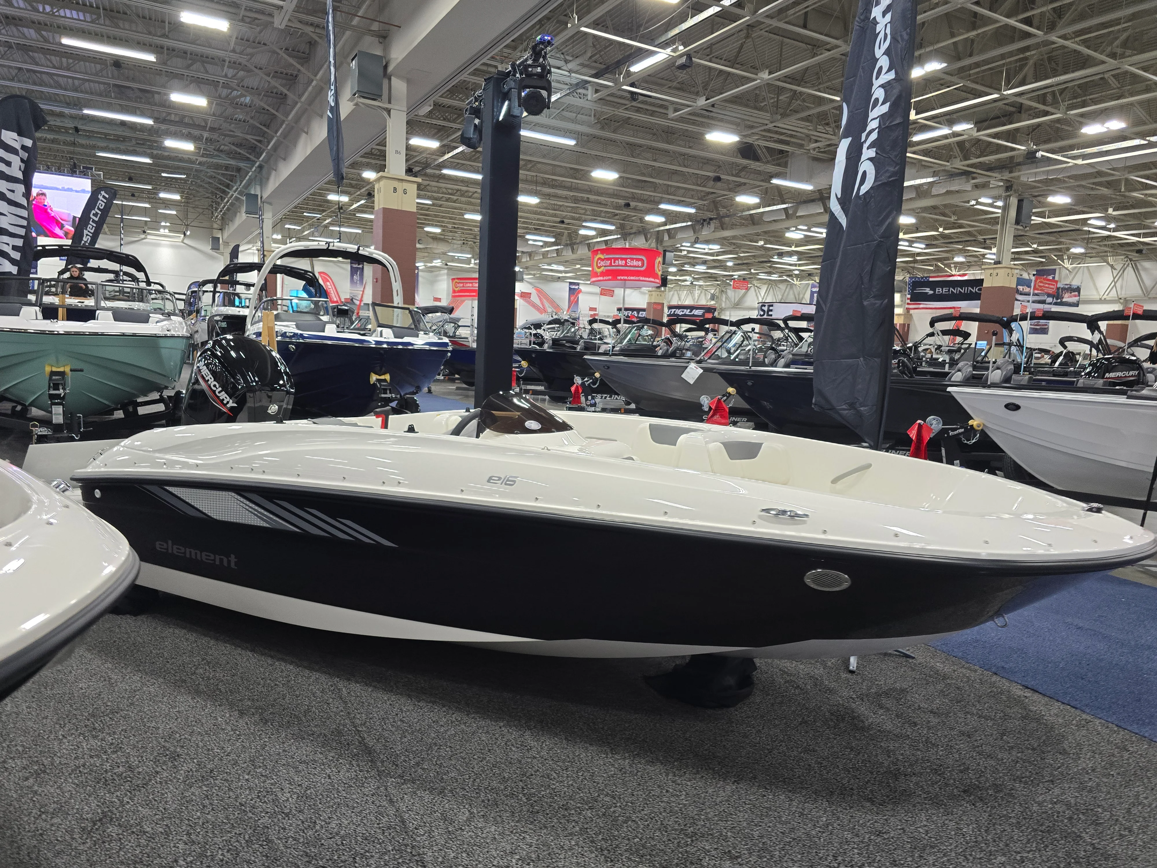 2026 Bayliner E16LE Image Thumbnail #6