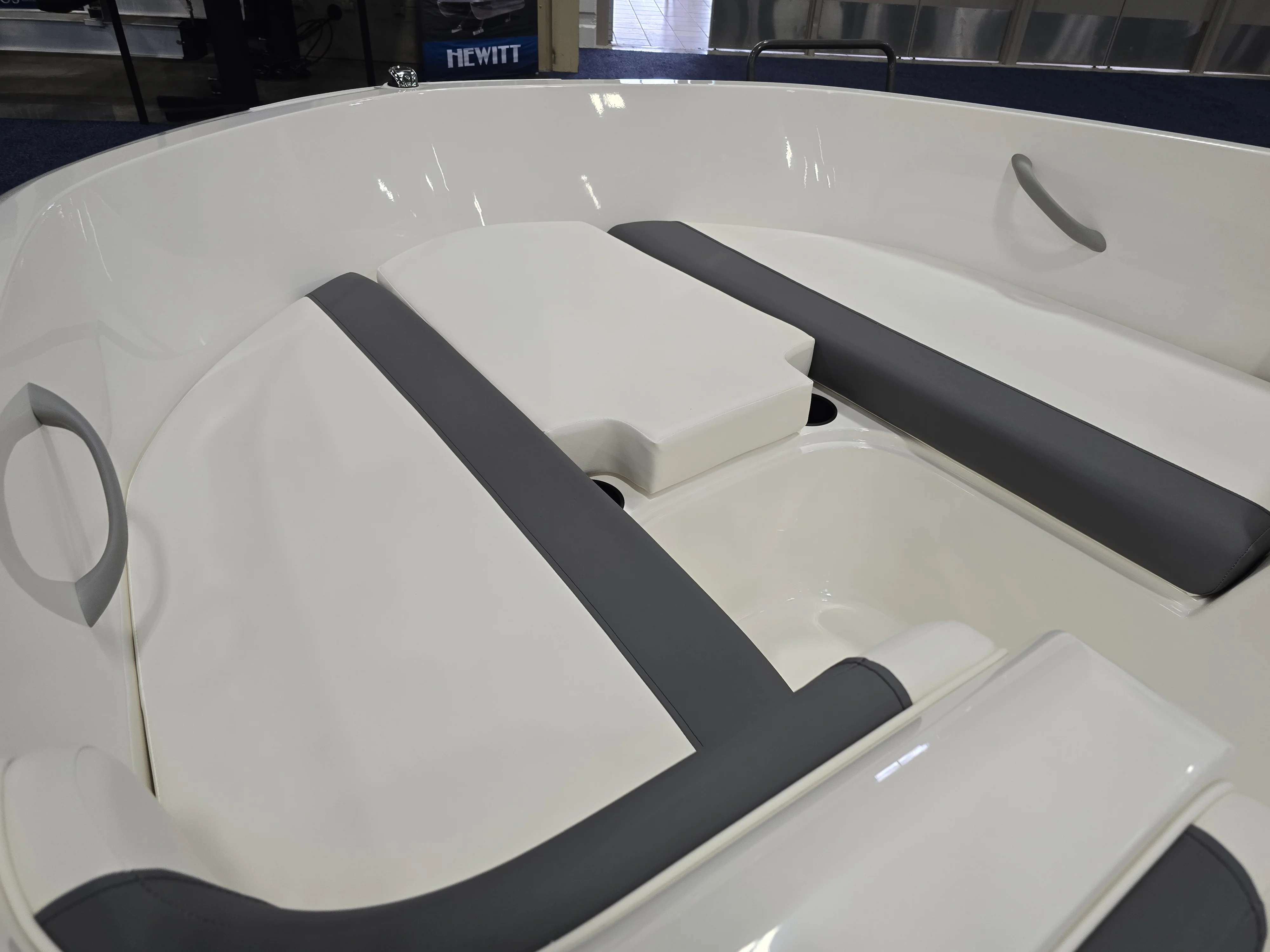 2026 Bayliner E16LE Image Thumbnail #35