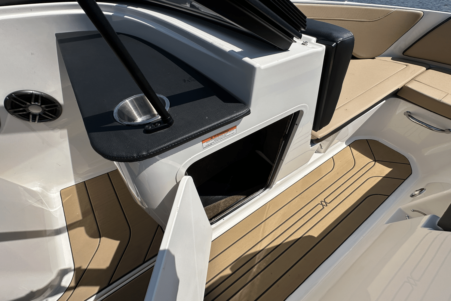 2025 Sea Ray SPX 190 Image Thumbnail #24